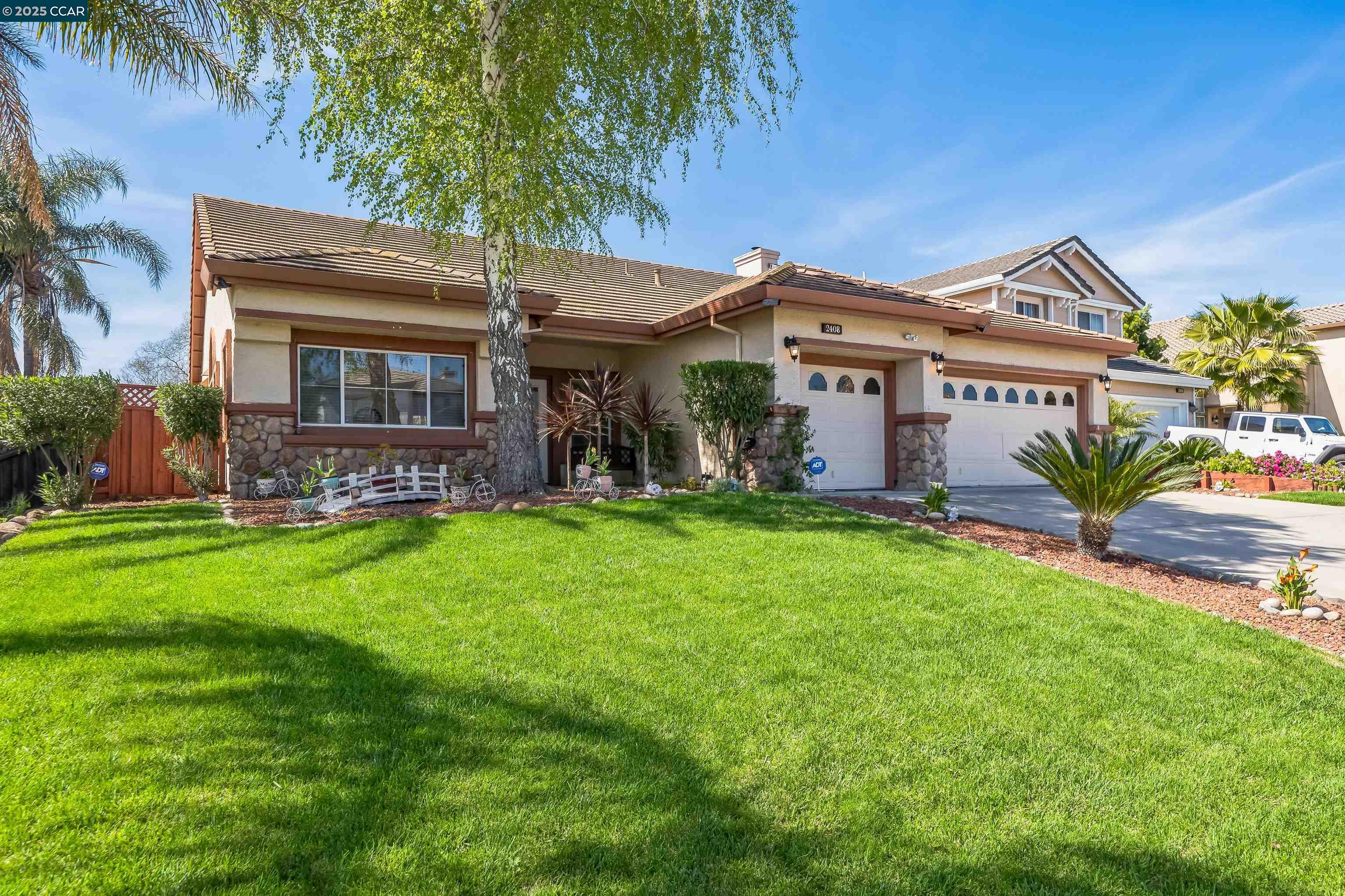 2408 Greentree Ct