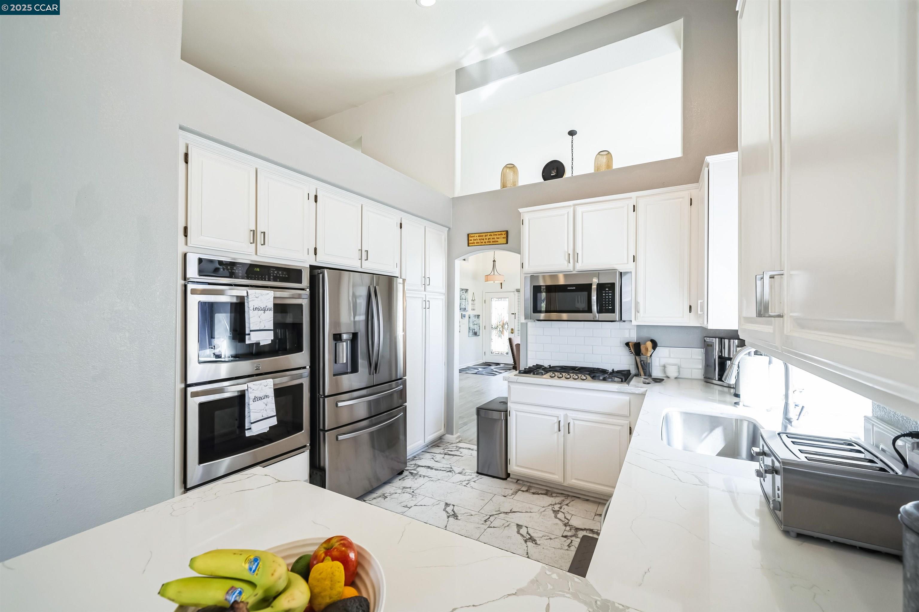 2408 Greentree Ct