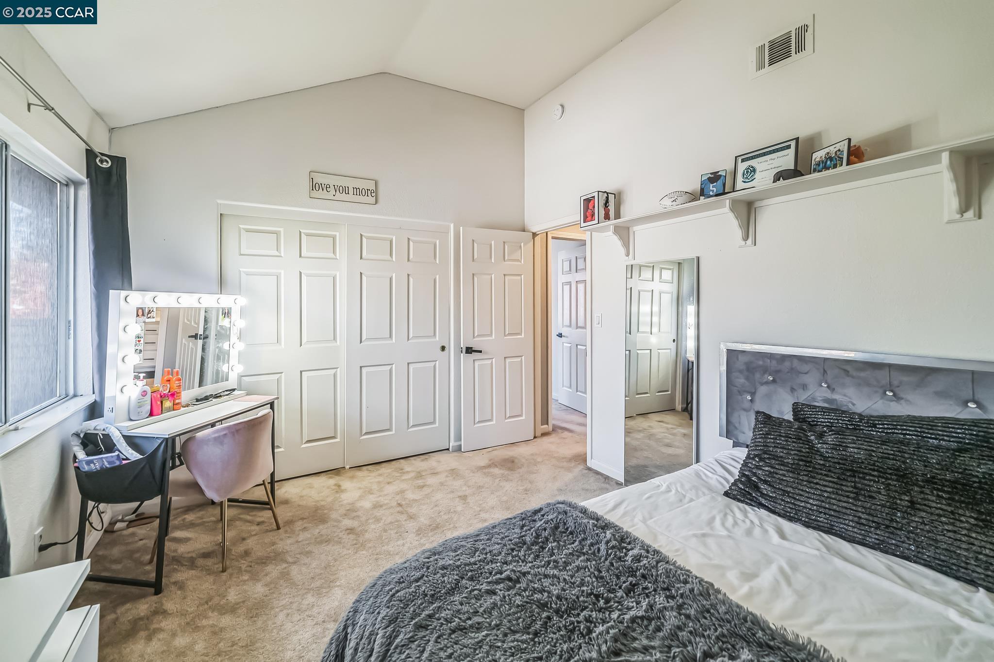 4466 Rock Island Dr
