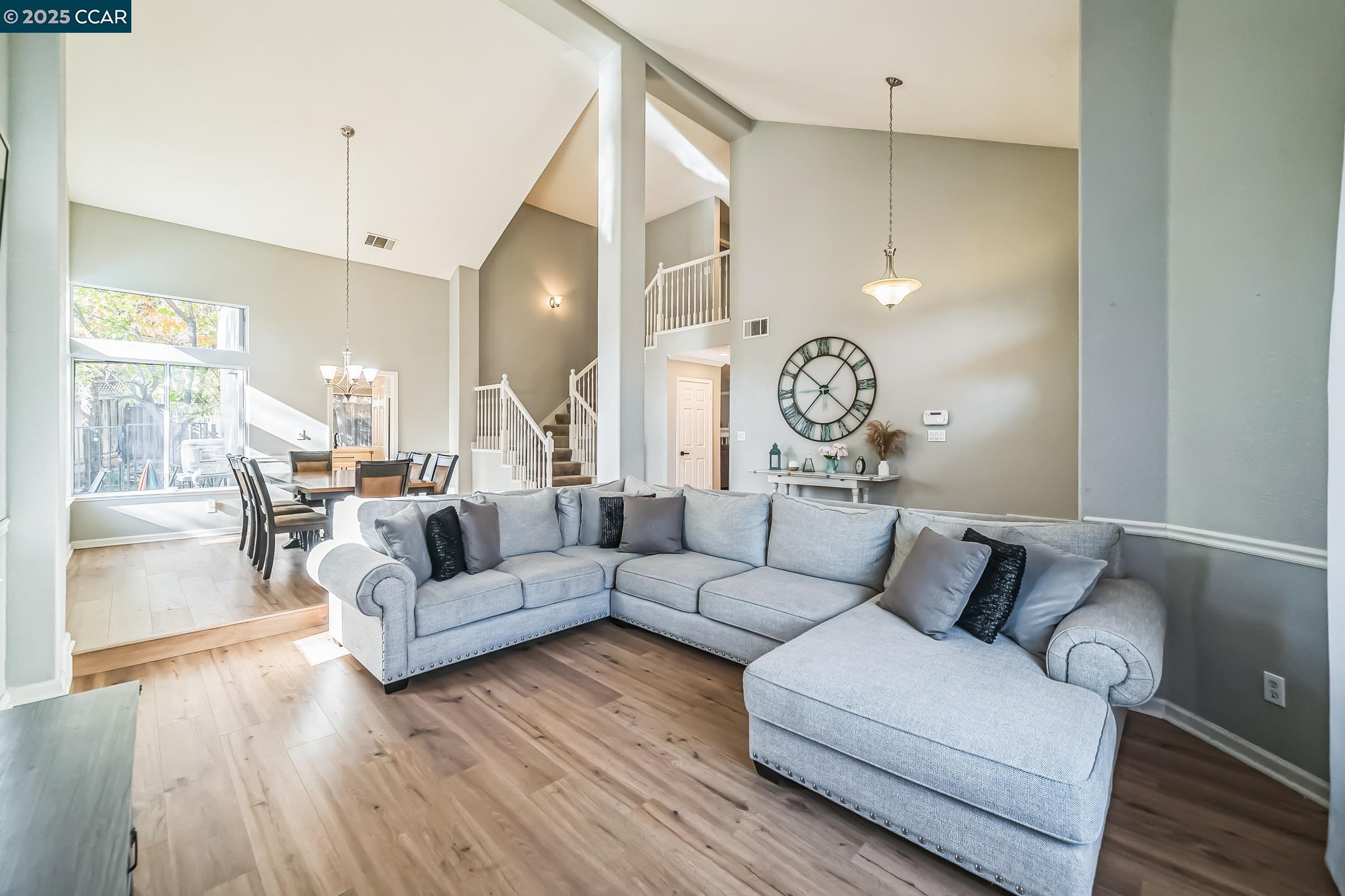 4466 Rock Island Dr