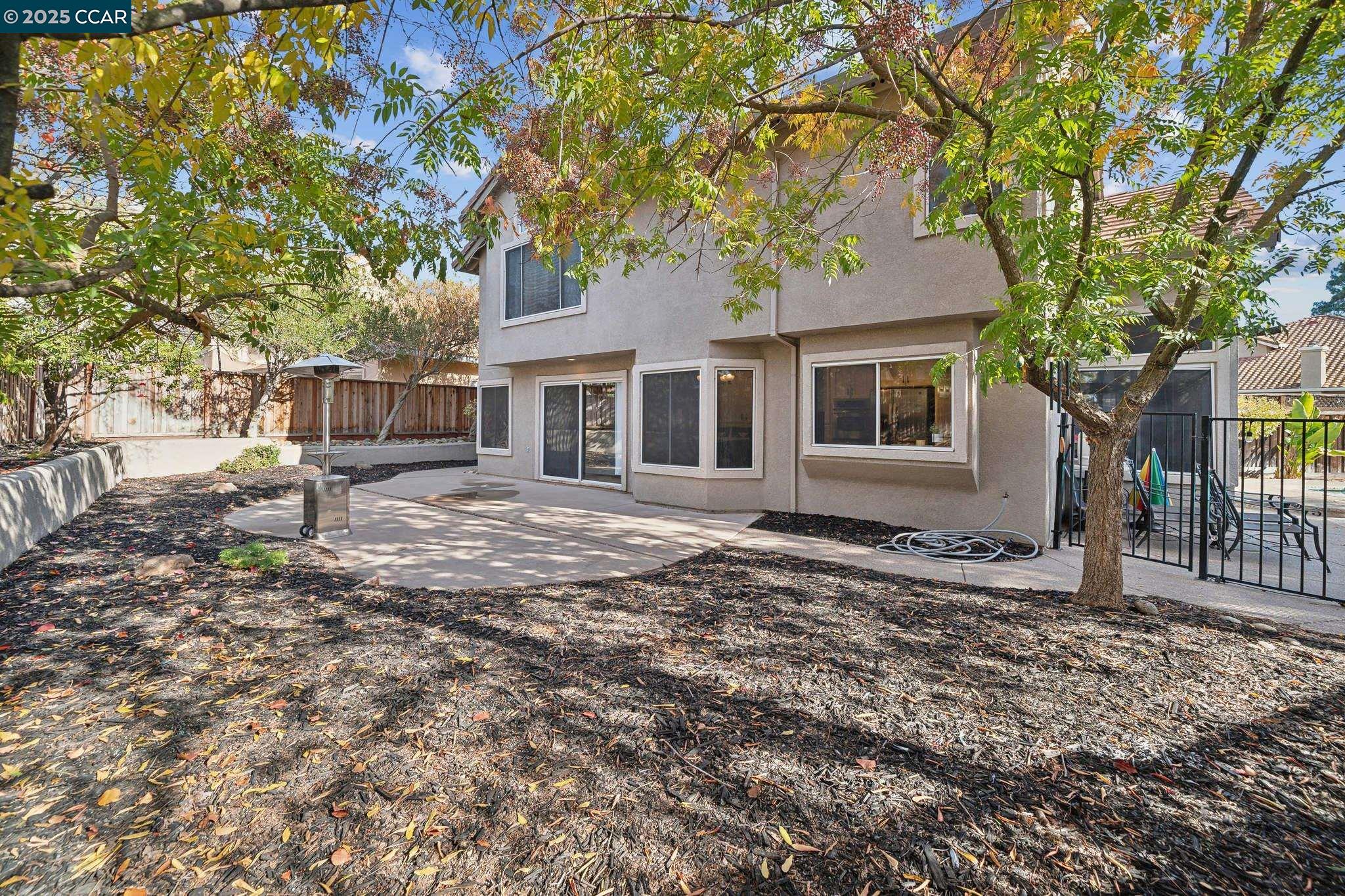 4466 Rock Island Dr