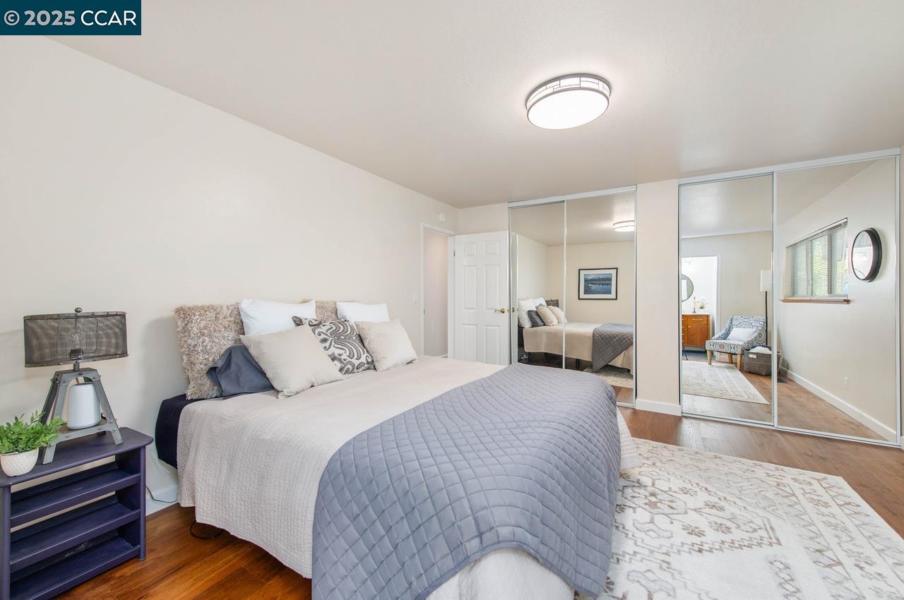 1209 Redlands Way