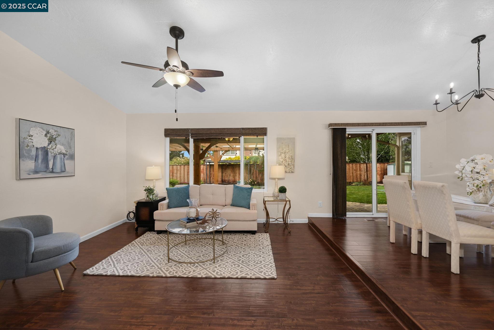 3220 Diablo Shadow Dr