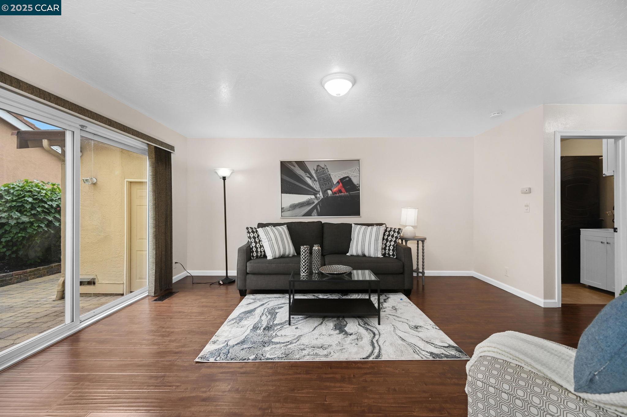 3220 Diablo Shadow Dr