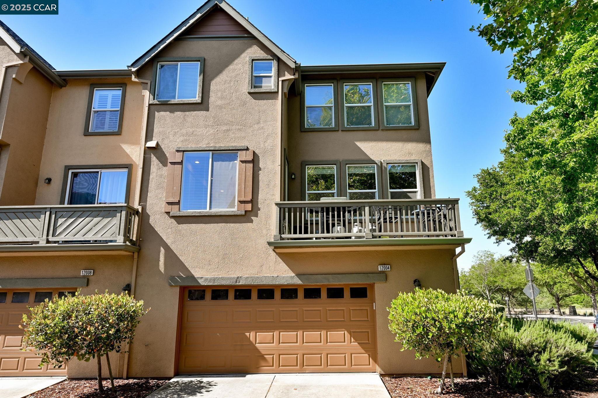 12004 Harcourt Wy