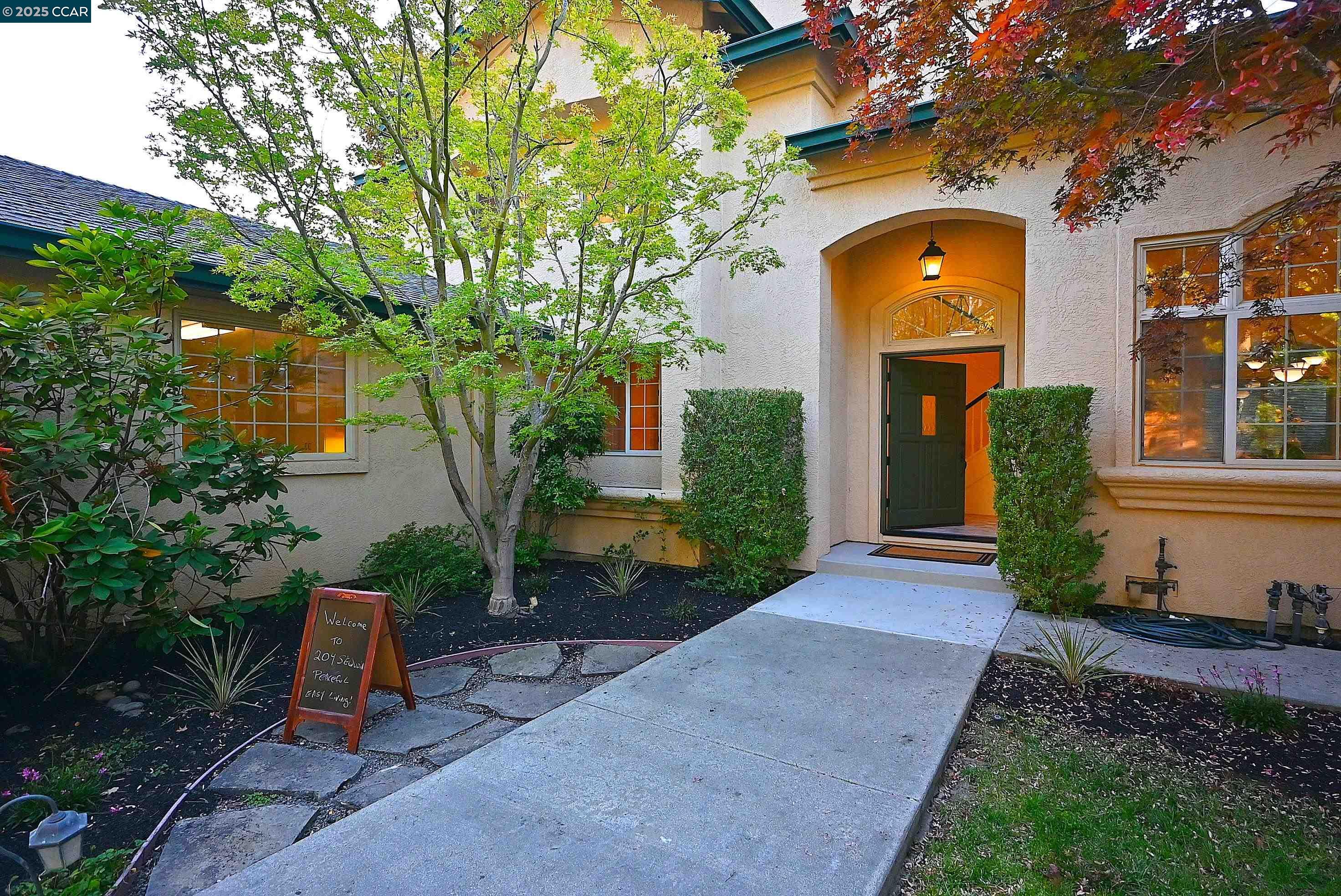 204 Sequoia Avenue