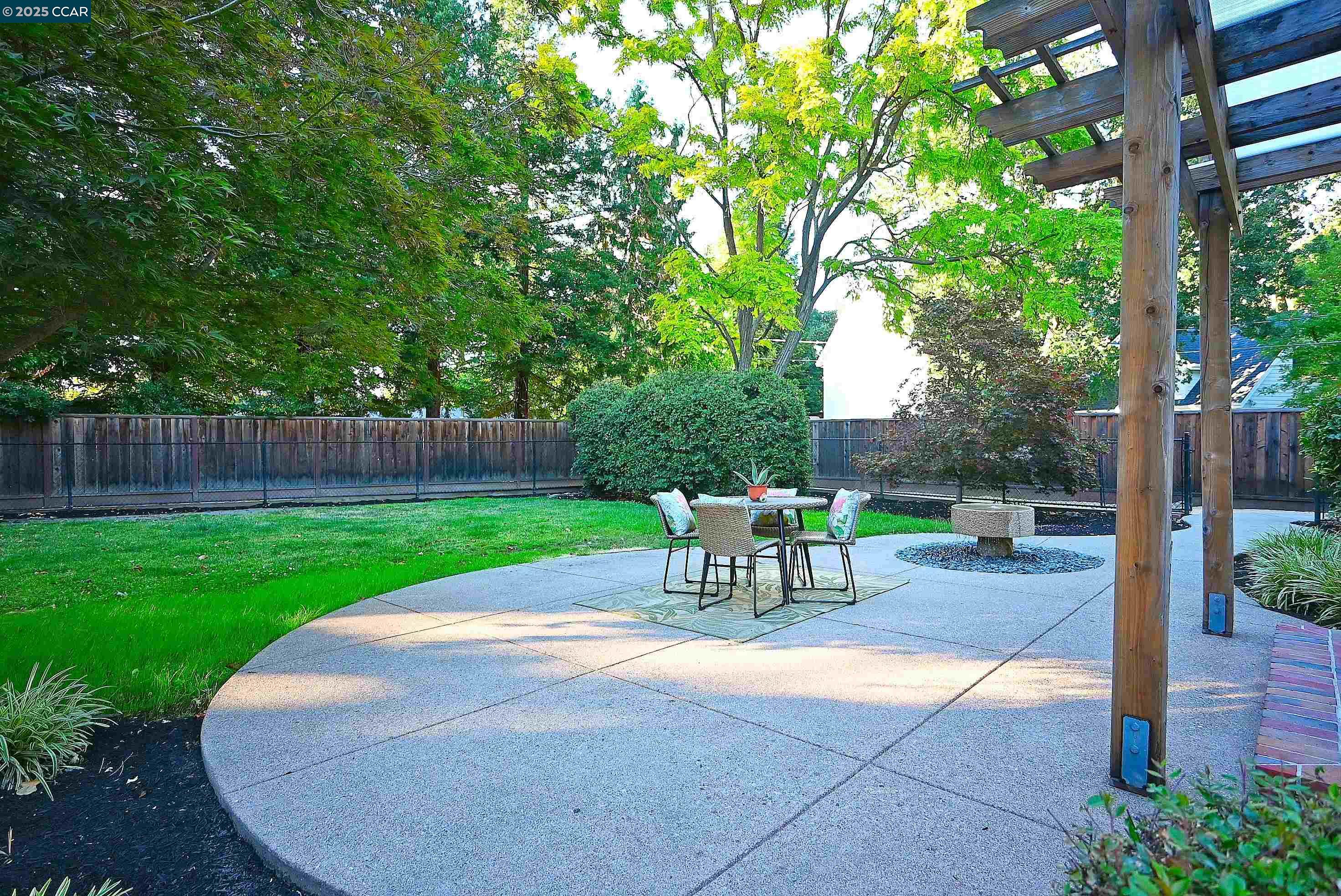 204 Sequoia Avenue