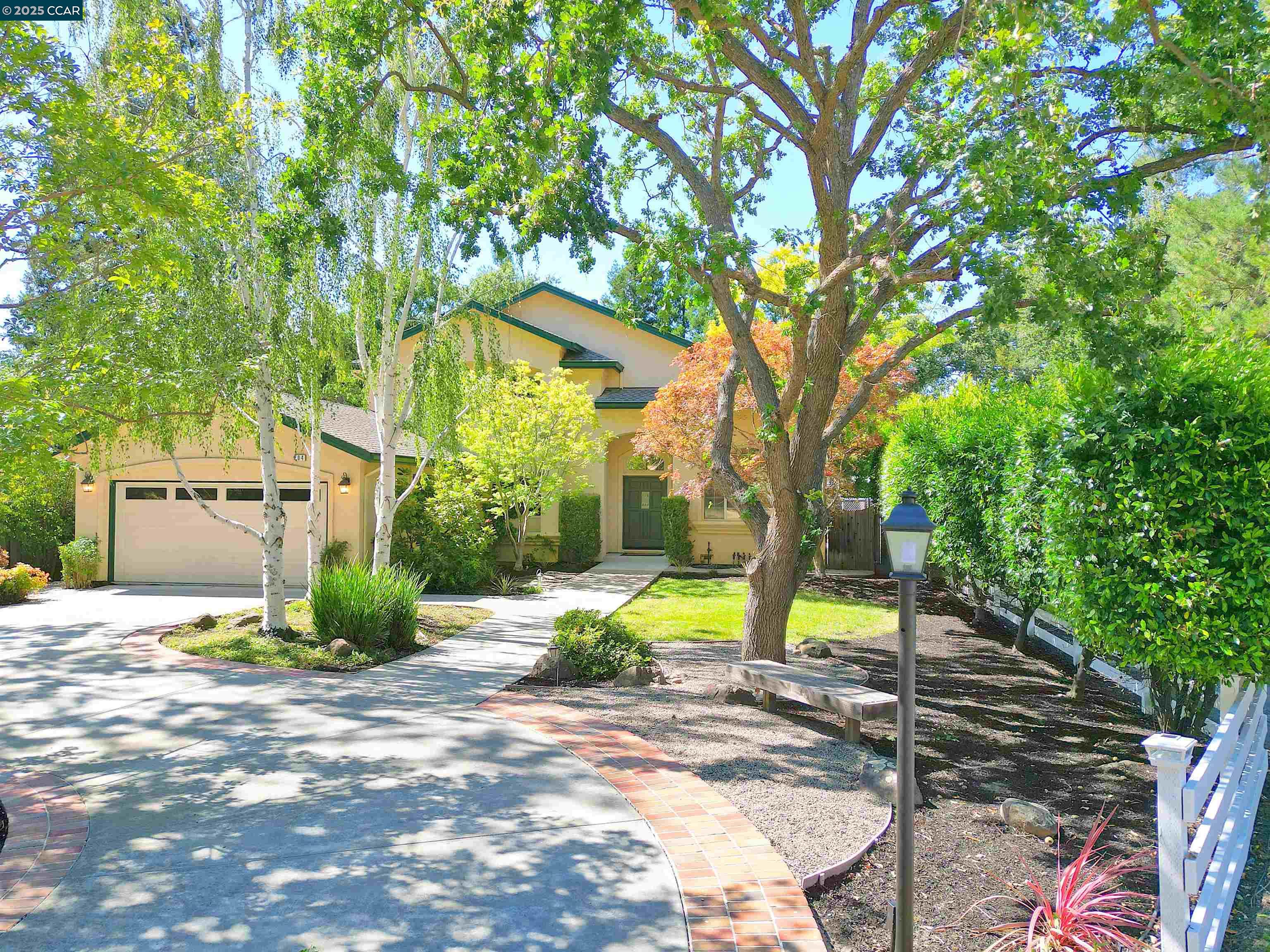 204 Sequoia Avenue