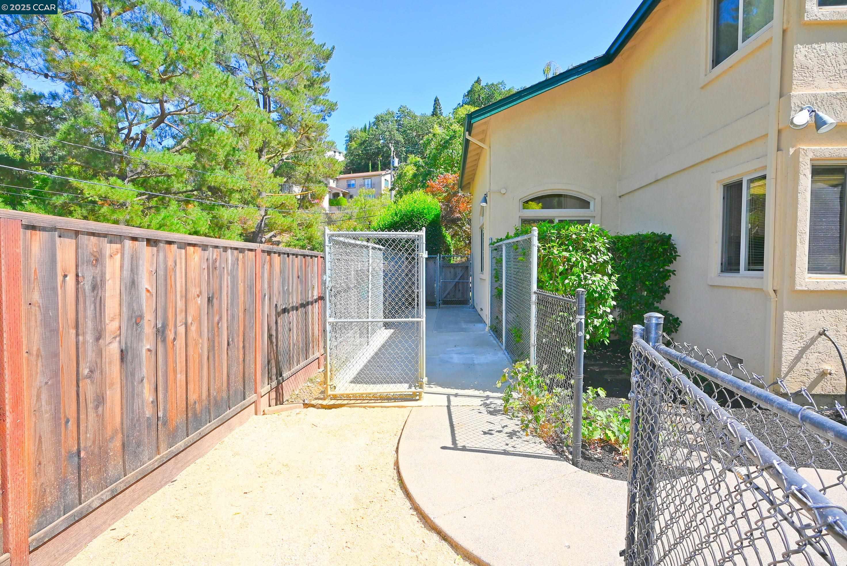 204 Sequoia Avenue