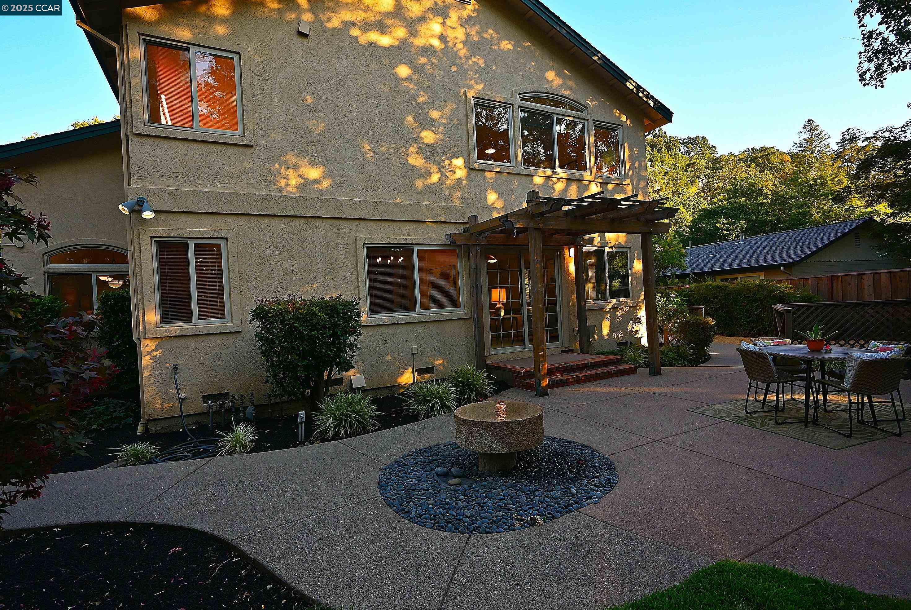 204 Sequoia Avenue