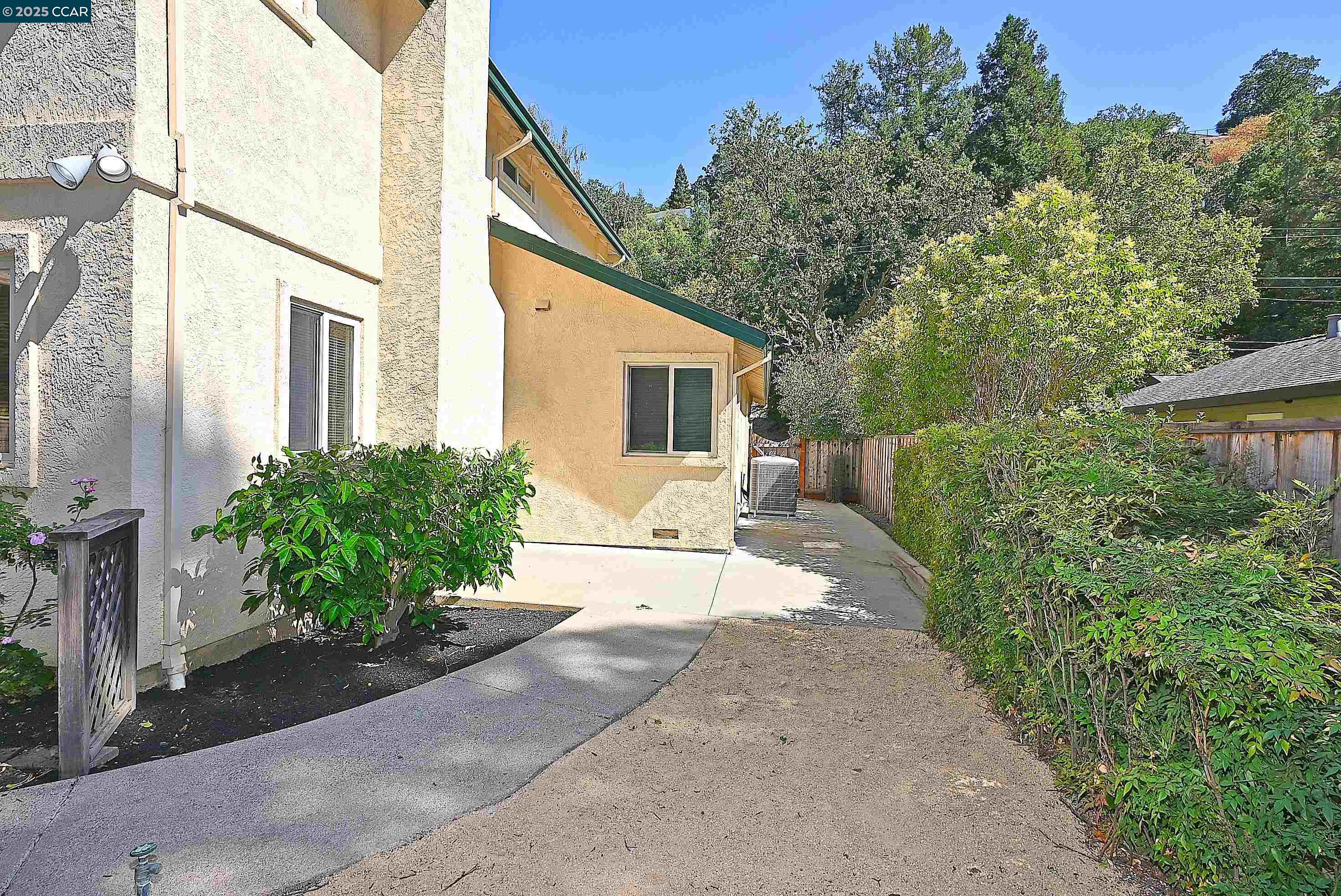 204 Sequoia Avenue