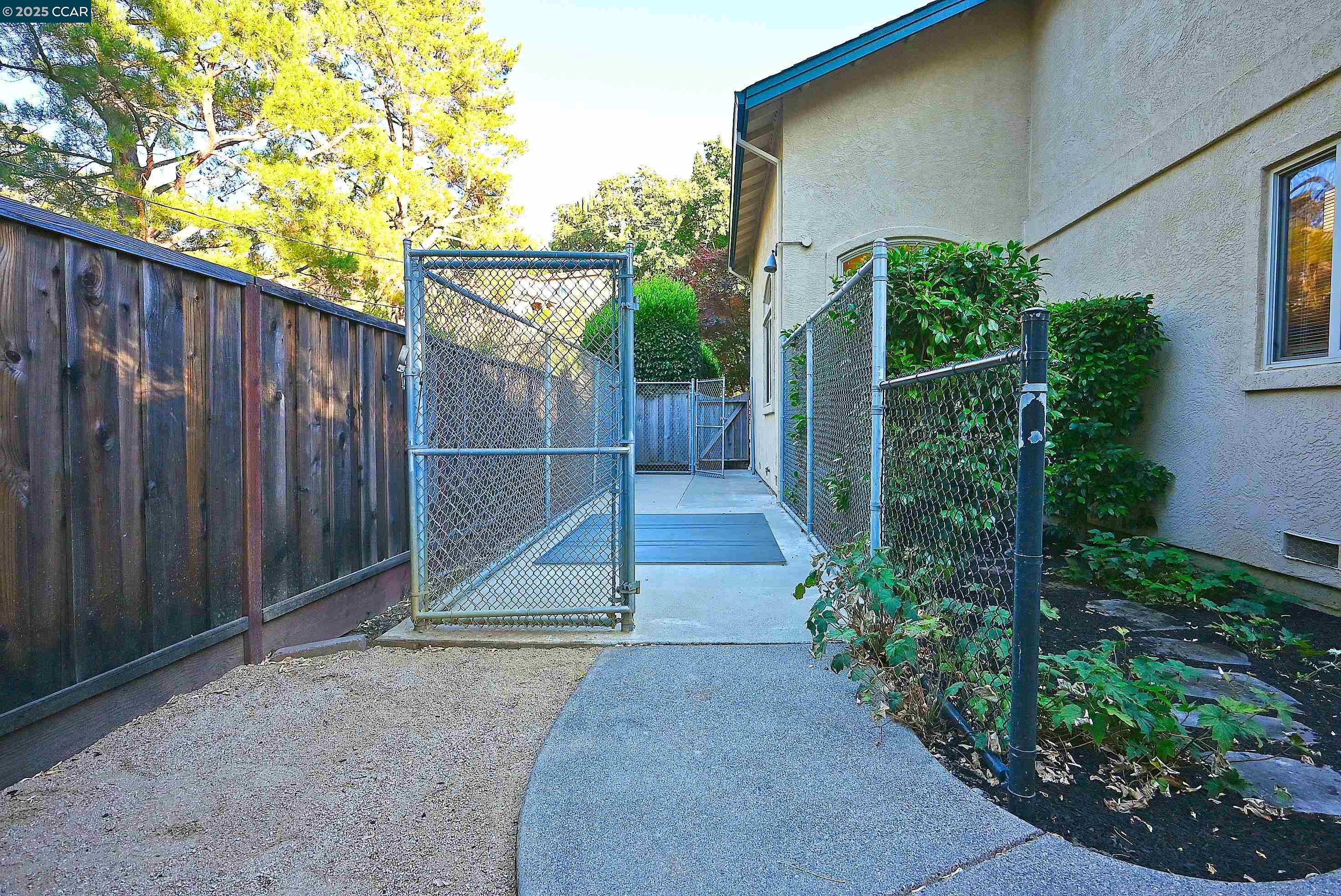 204 Sequoia Avenue