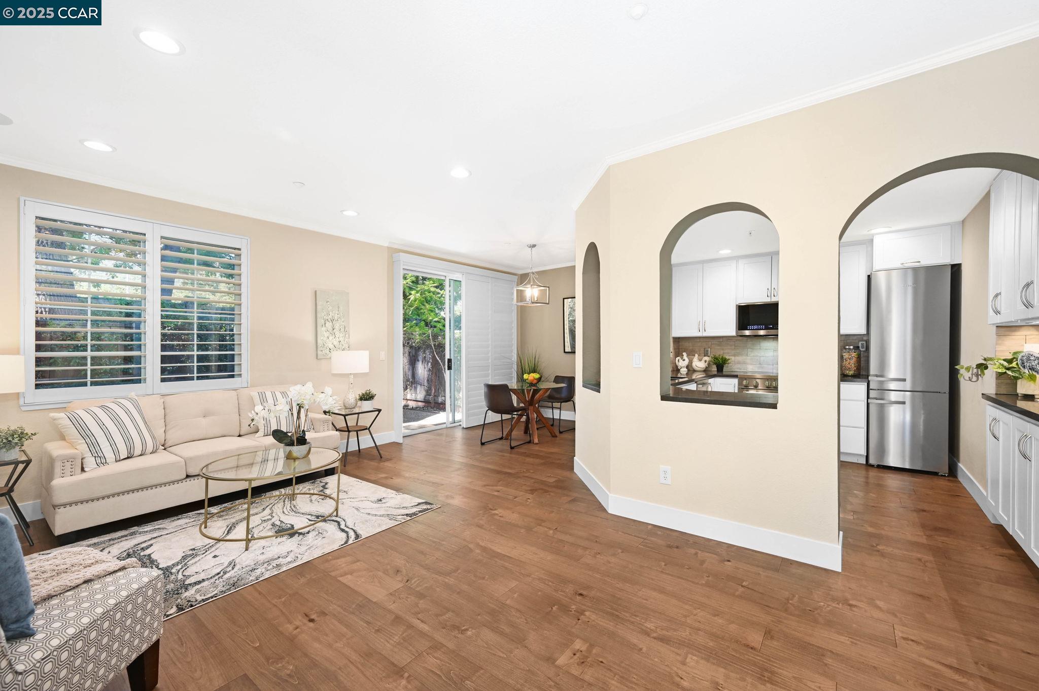 46 Danville Oak Pl