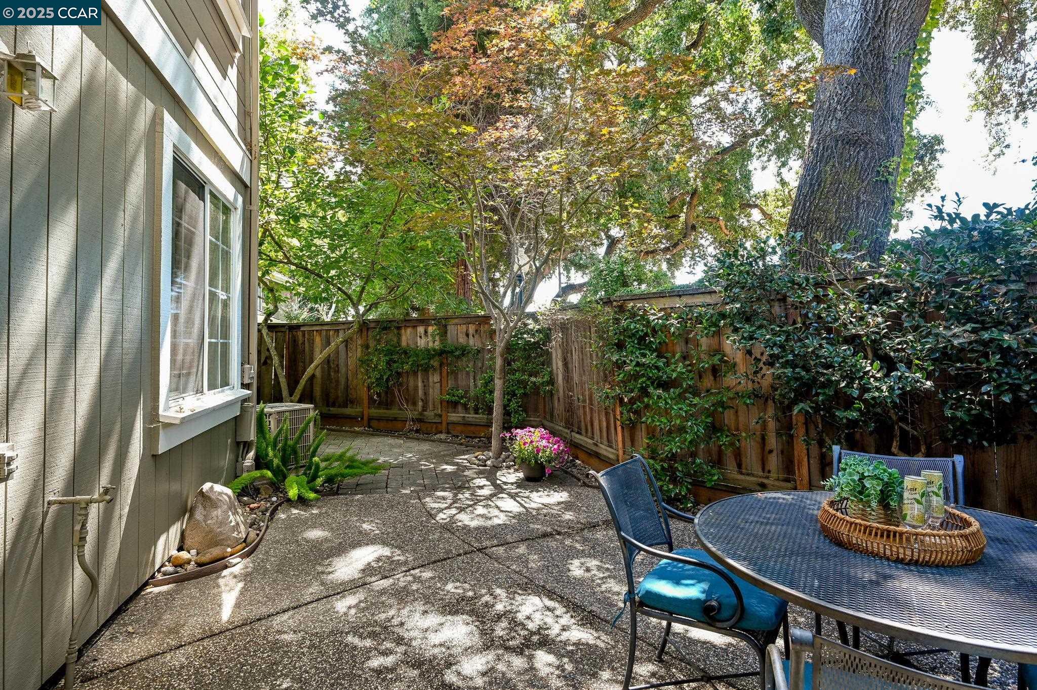 46 Danville Oak Pl