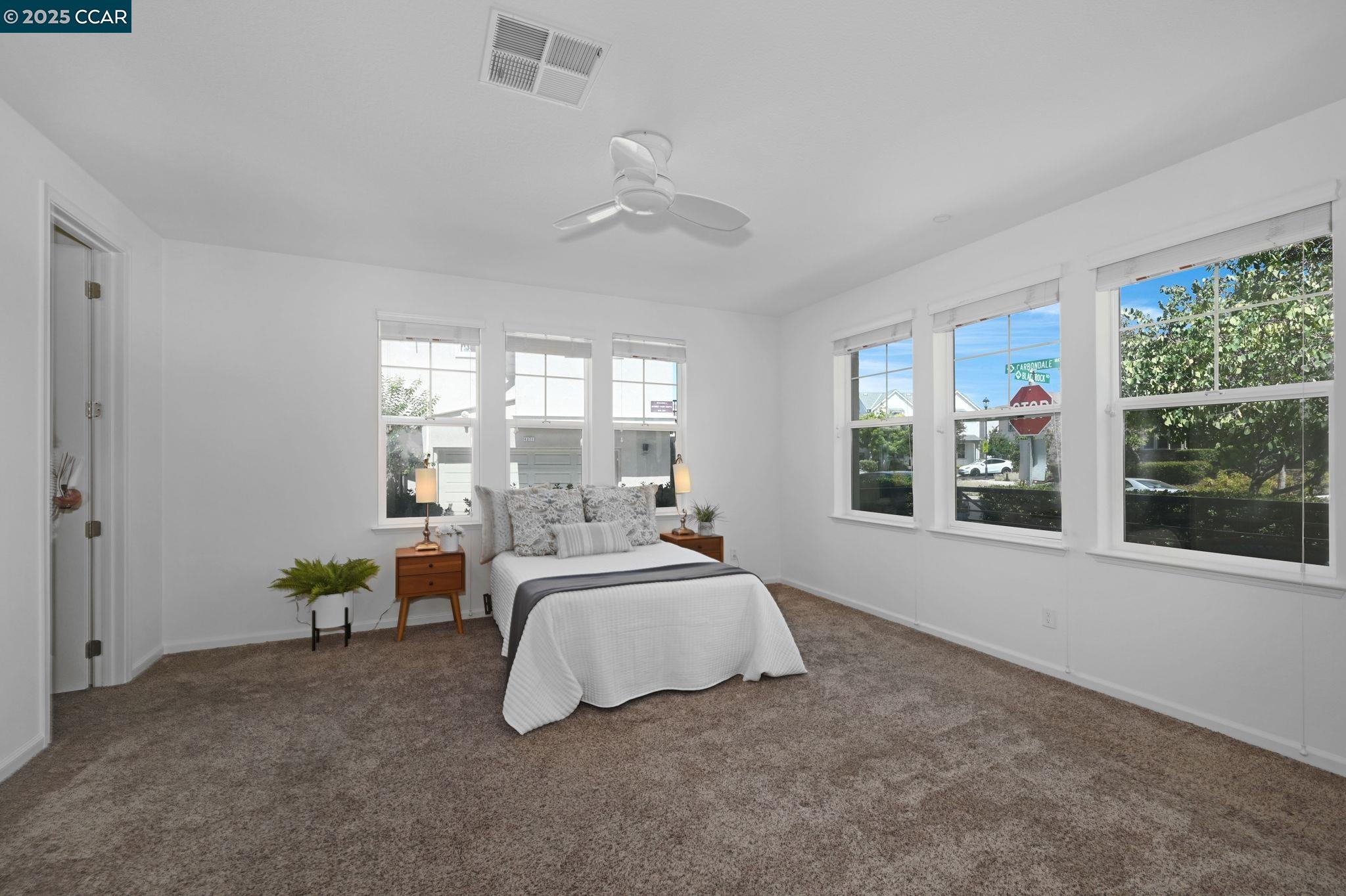 2378 Carbondale Way