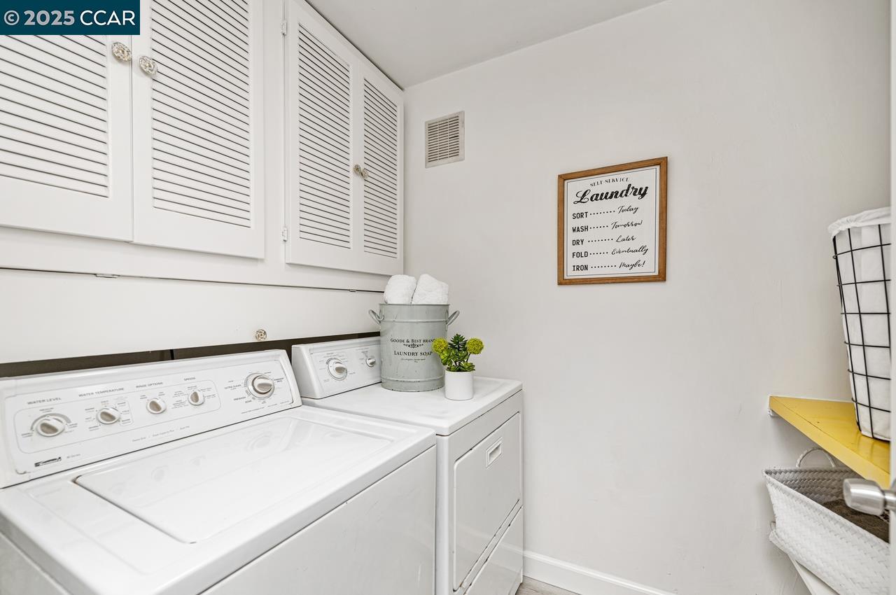 1909 Country wood Ct