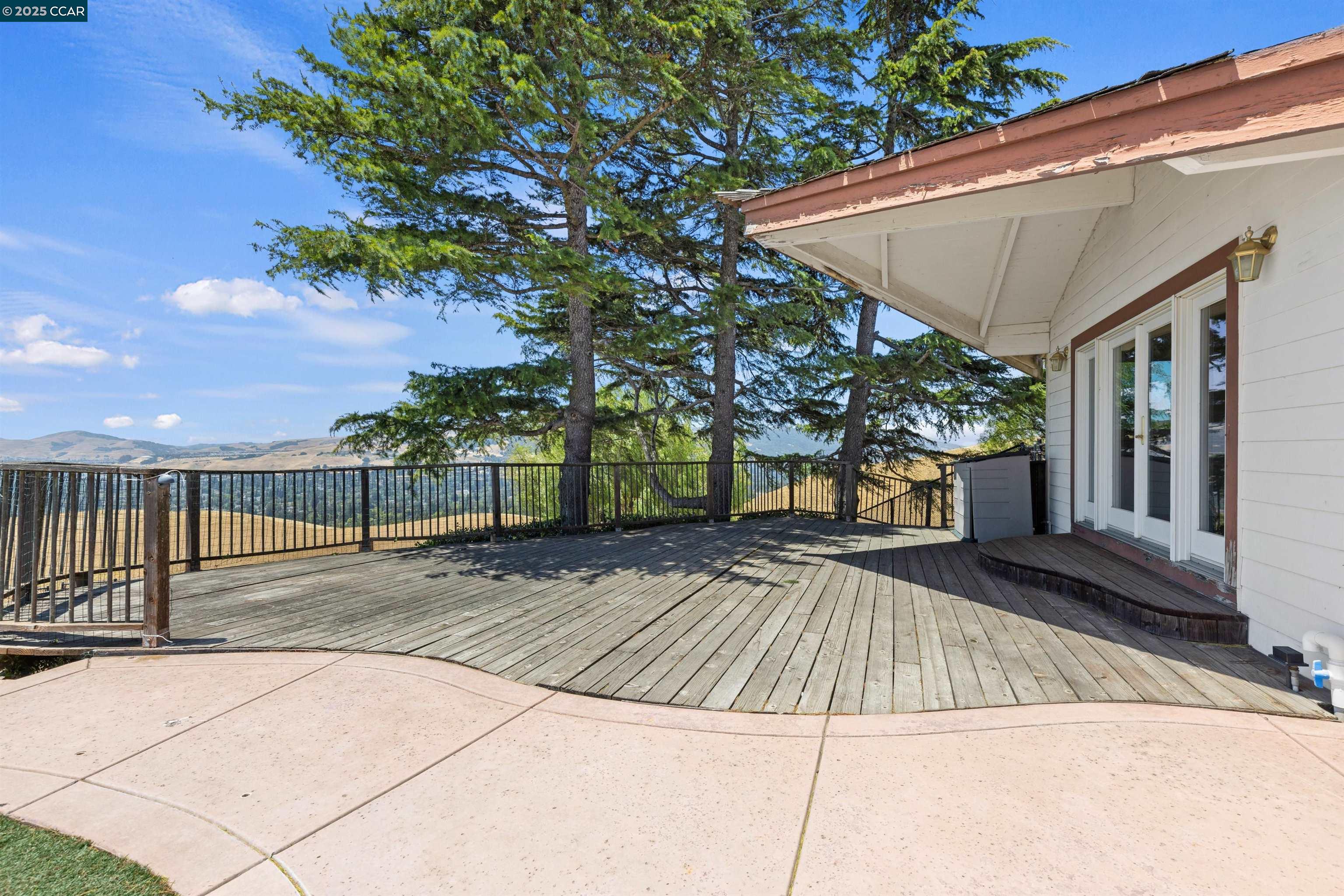 70 Sherburne Hills
