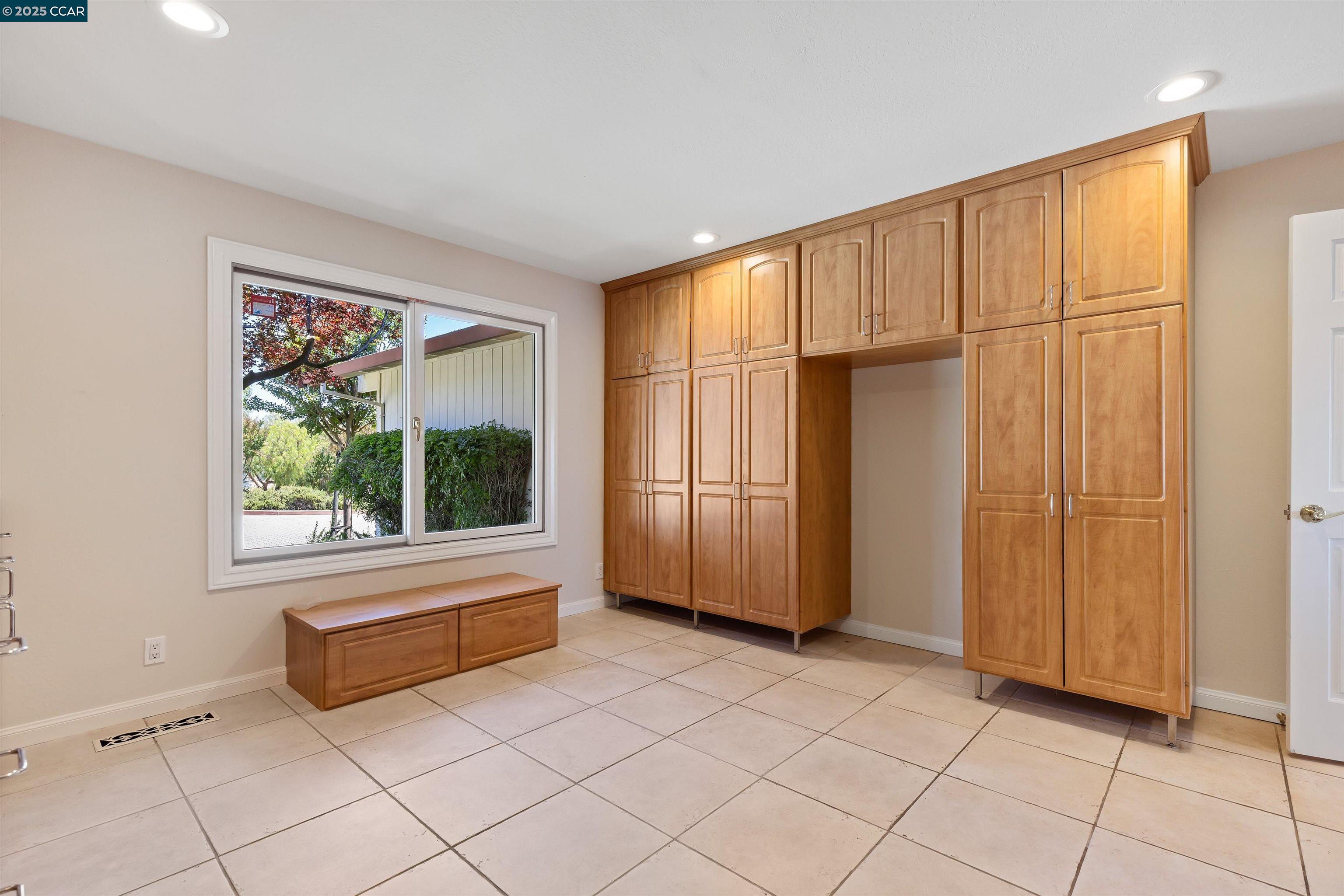 70 Sherburne Hills