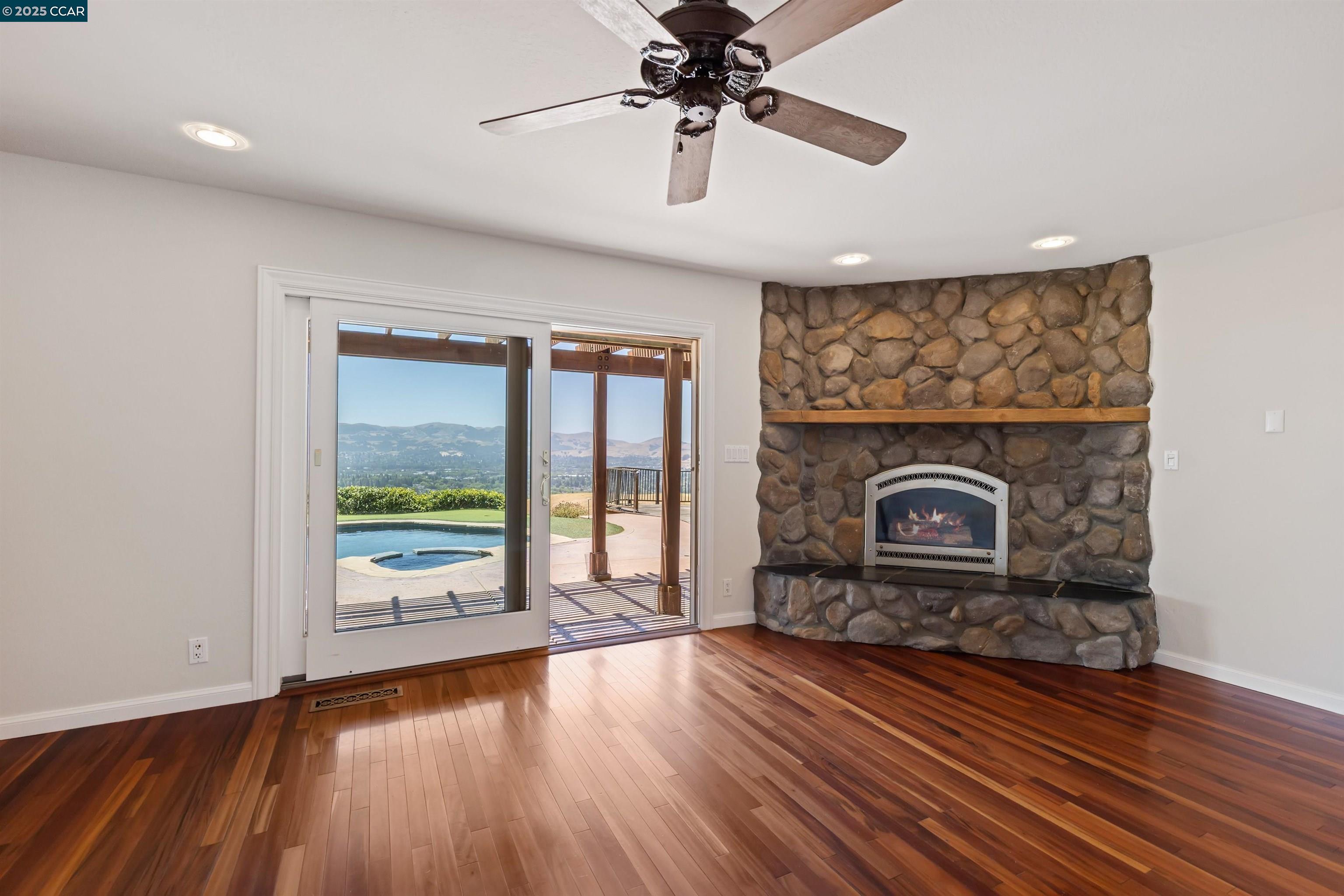 70 Sherburne Hills