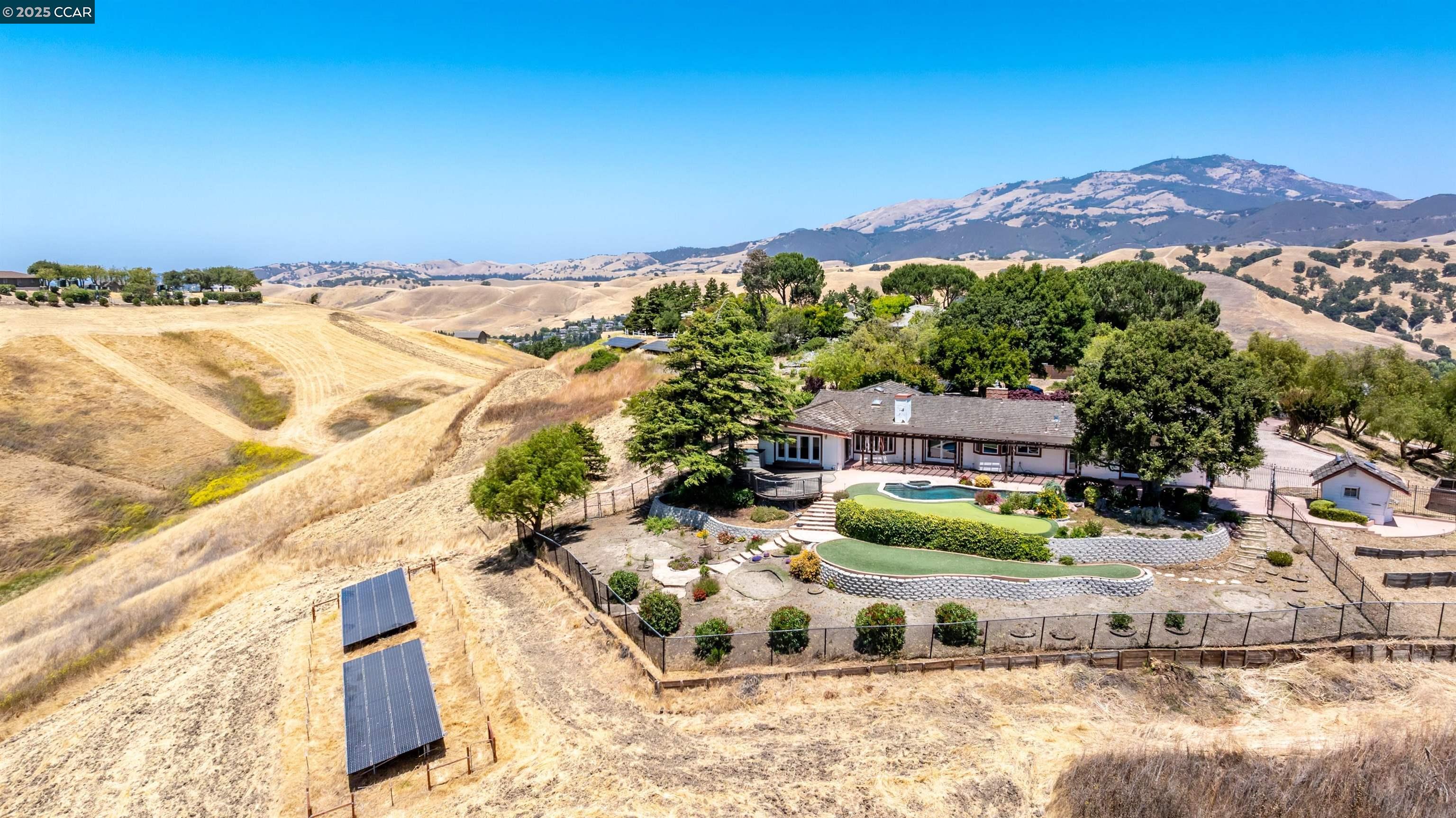 70 Sherburne Hills