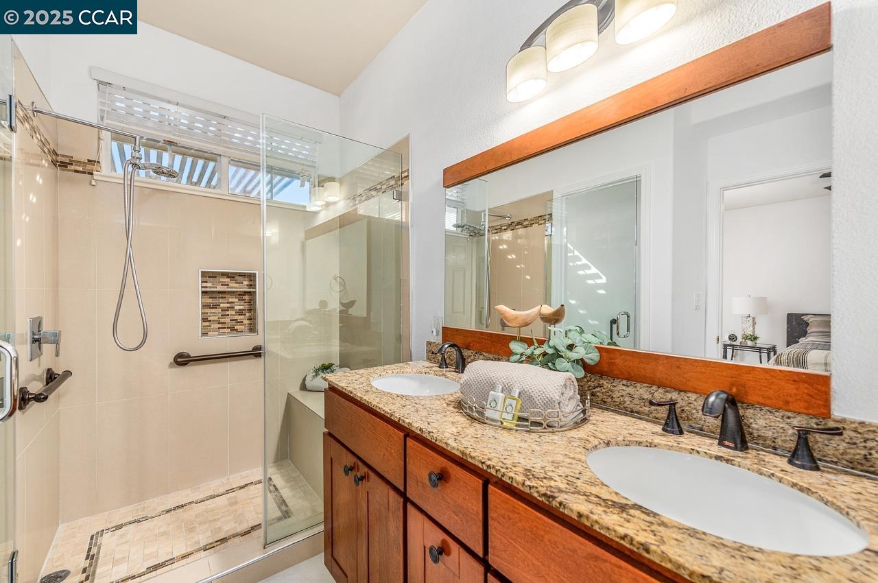 10 Narcissus Ct
