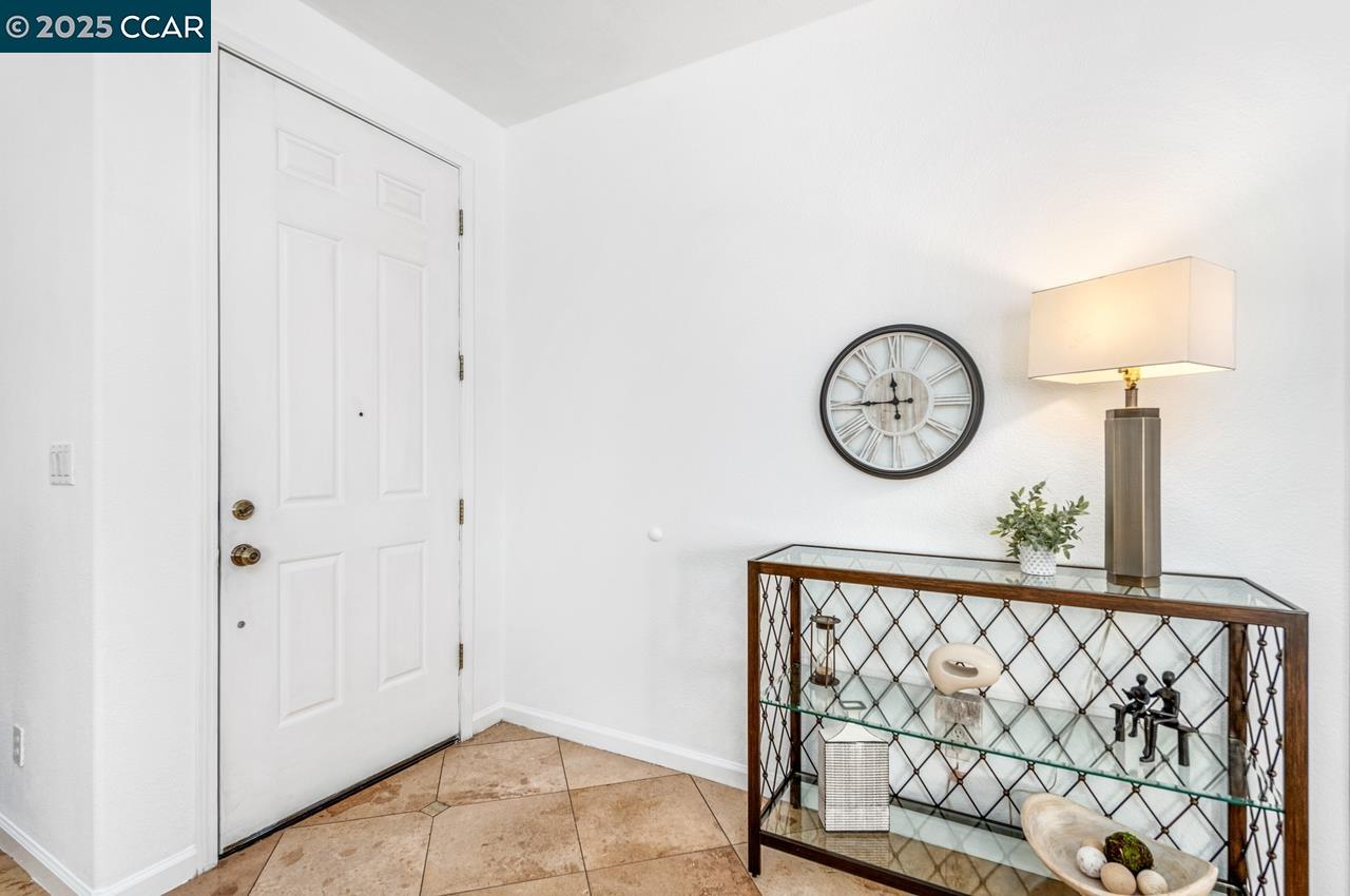 10 Narcissus Ct