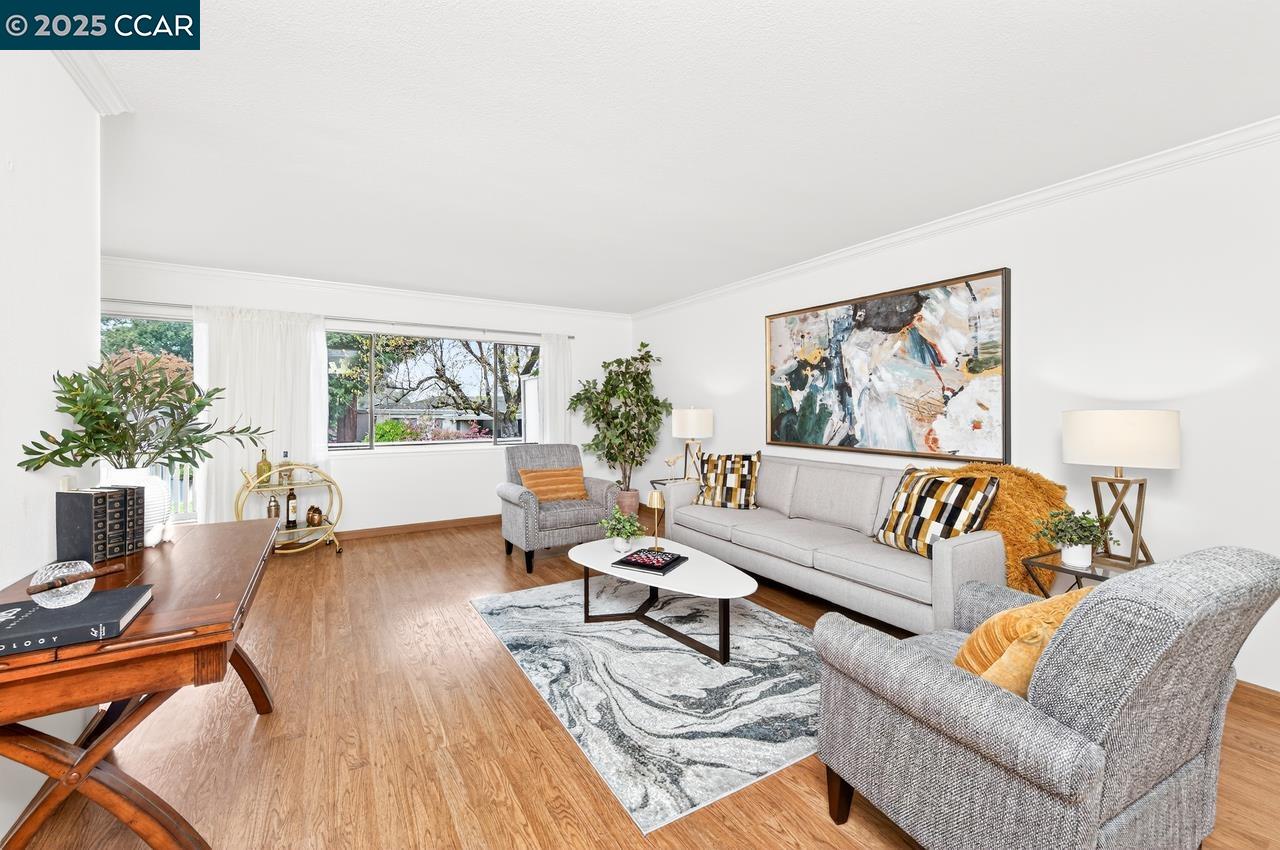 1400 Ptarmigan Dr # 2