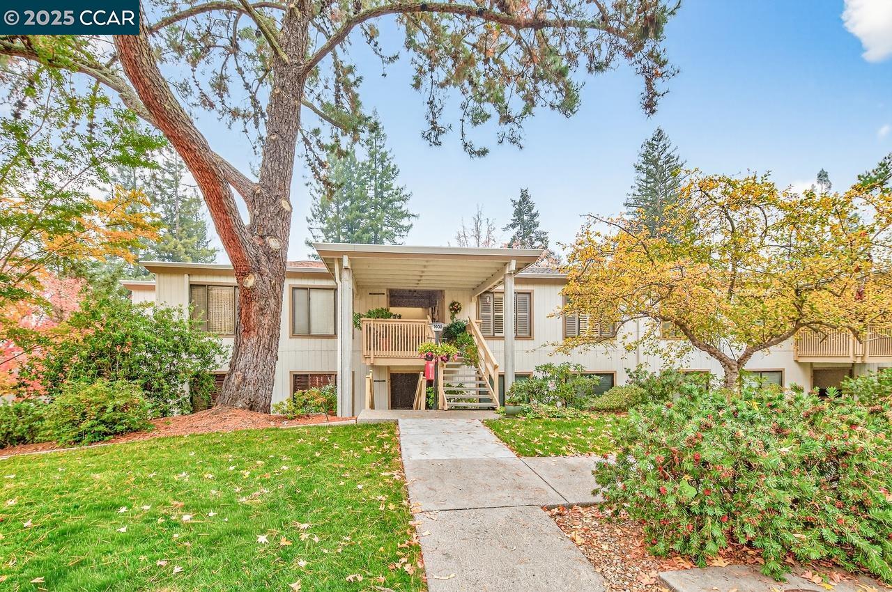 1400 Ptarmigan Dr # 2