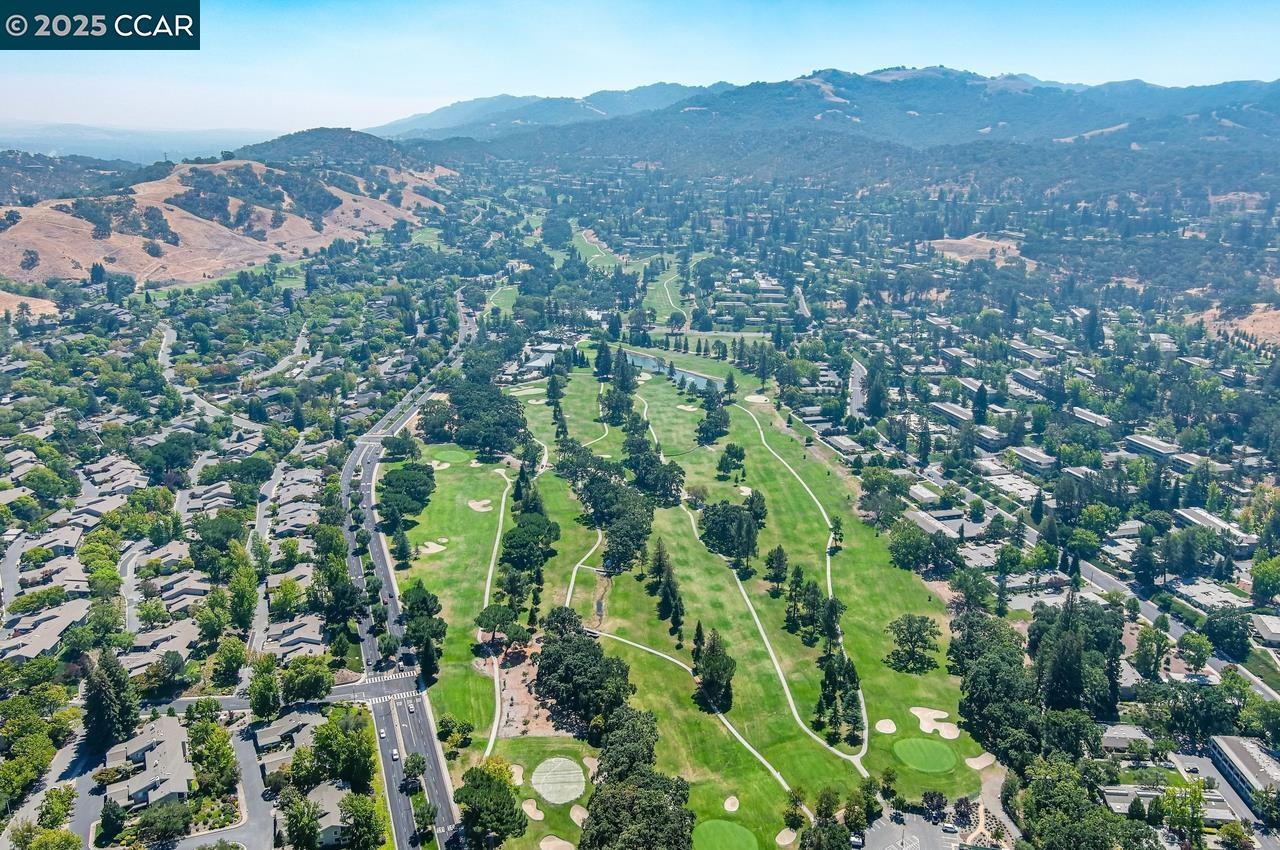 1400 Ptarmigan Dr # 2