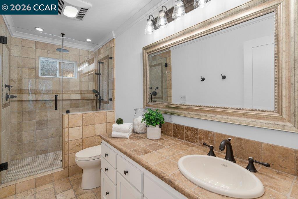 22 Calle Del Casarillo