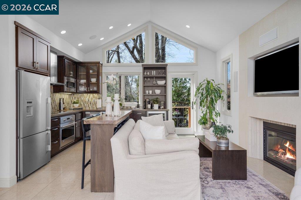 22 Calle Del Casarillo