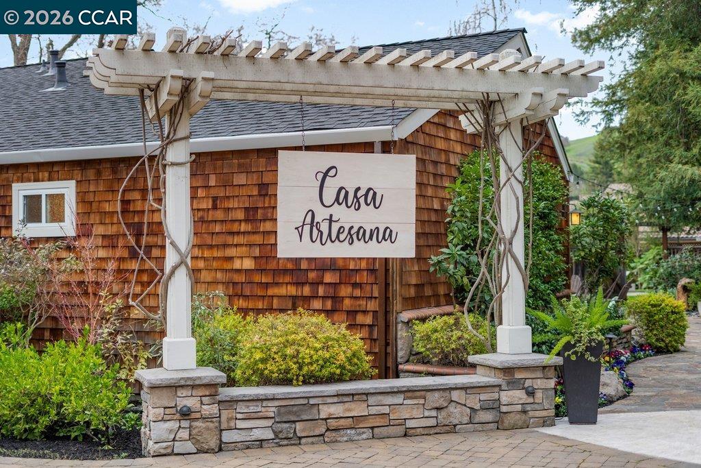 22 Calle Del Casarillo