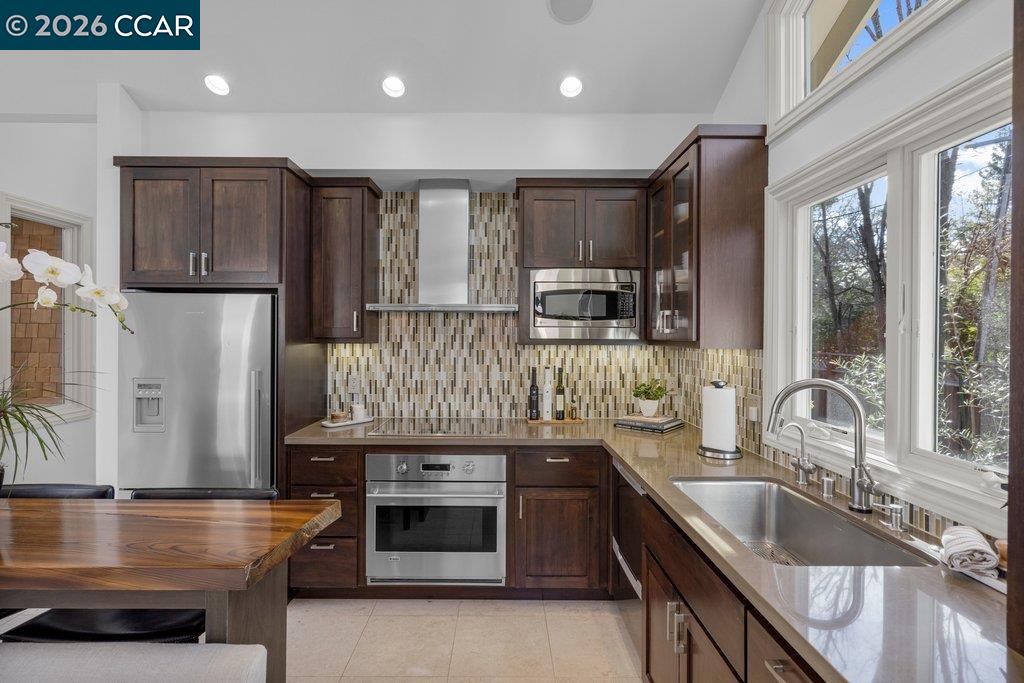 22 Calle Del Casarillo