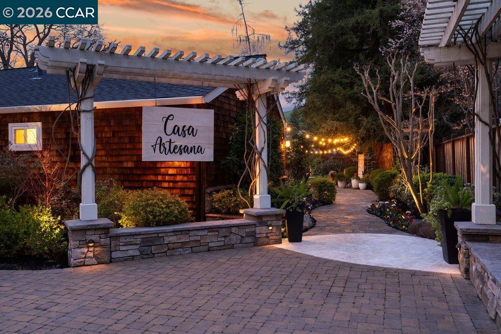 22 Calle Del Casarillo