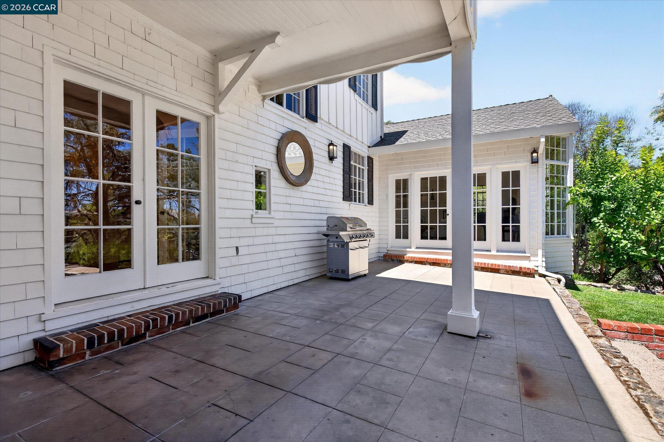 61 Crest Avenue