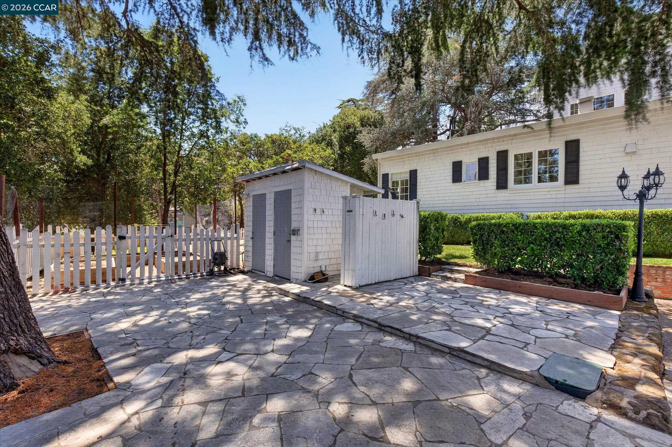 61 Crest Avenue