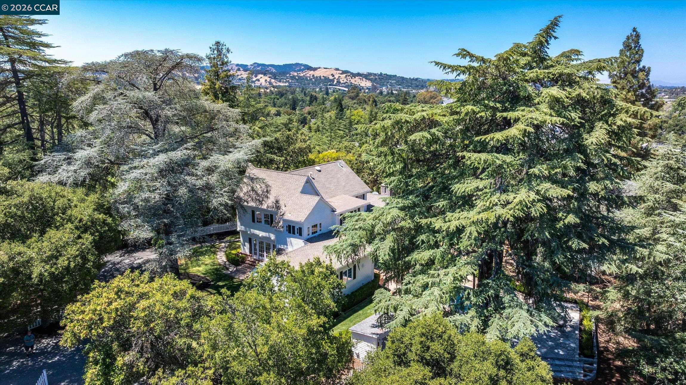 61 Crest Avenue