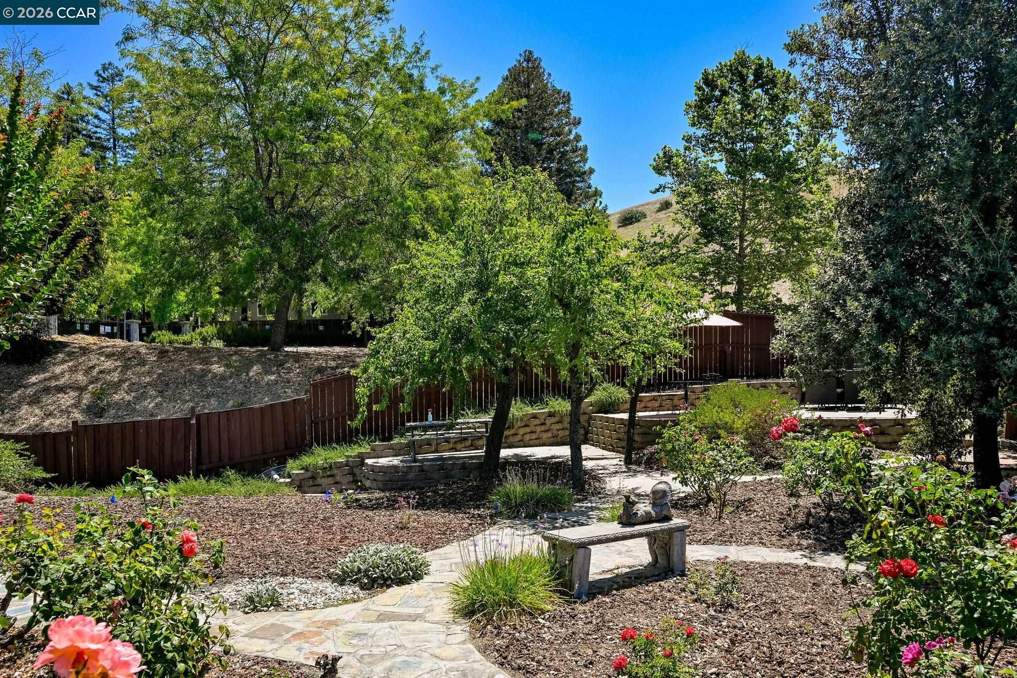 3385 Green Meadow Dr