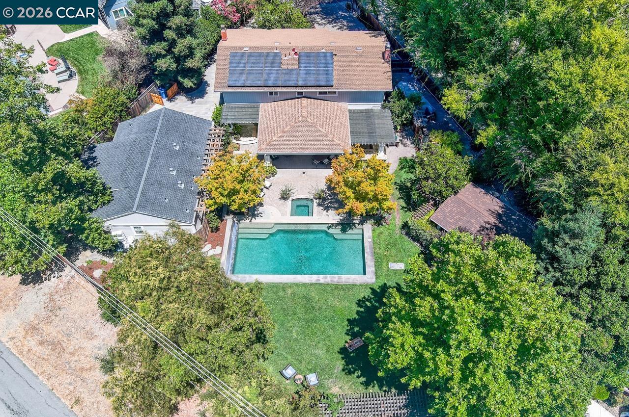 19 Wildwood Ct