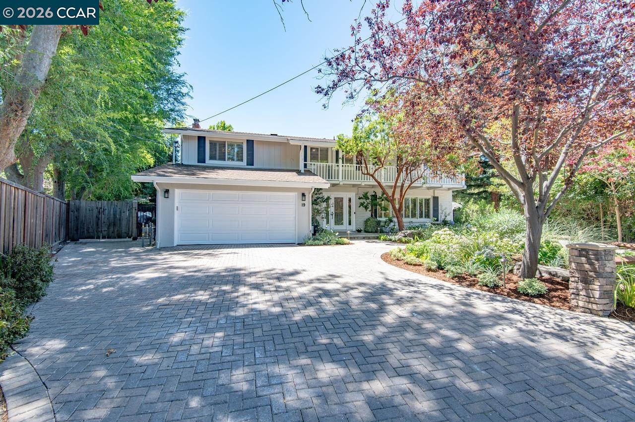 19 Wildwood Ct