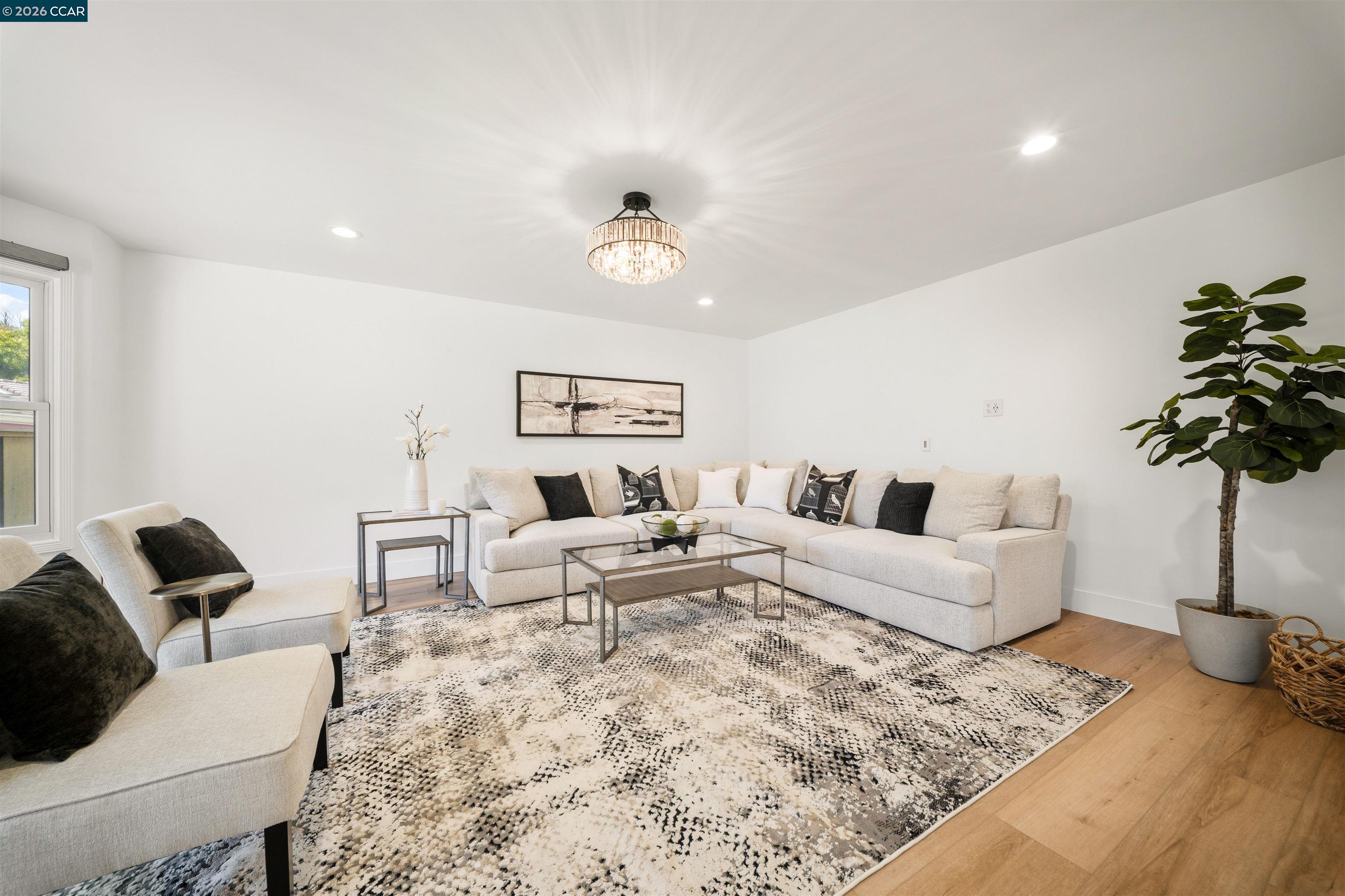 3318 Cottingham Ct