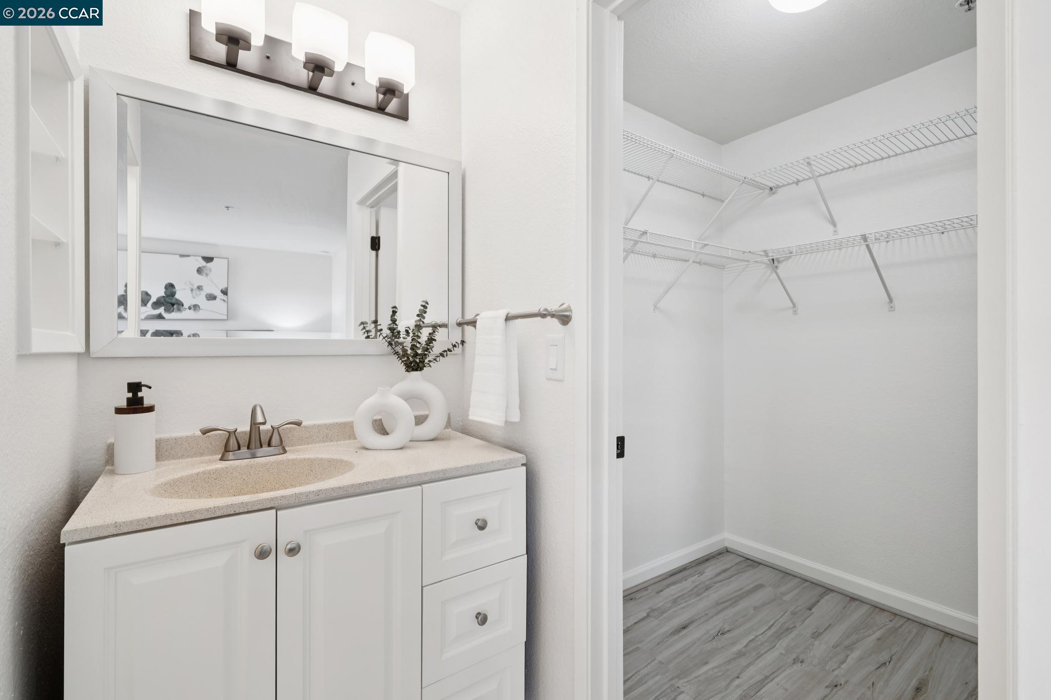 460 Bollinger Canyon Lane # 184