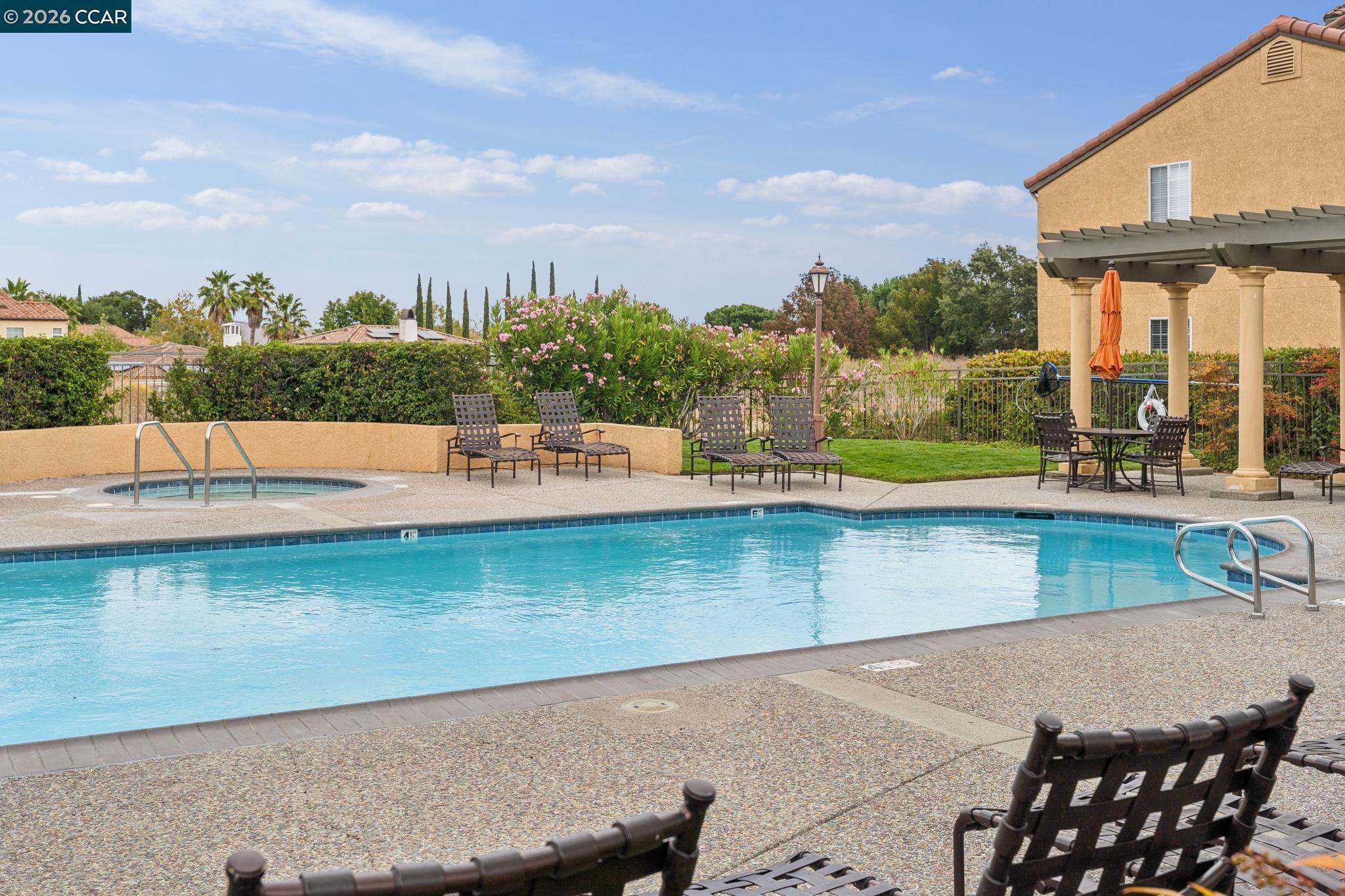 460 Bollinger Canyon Lane # 184