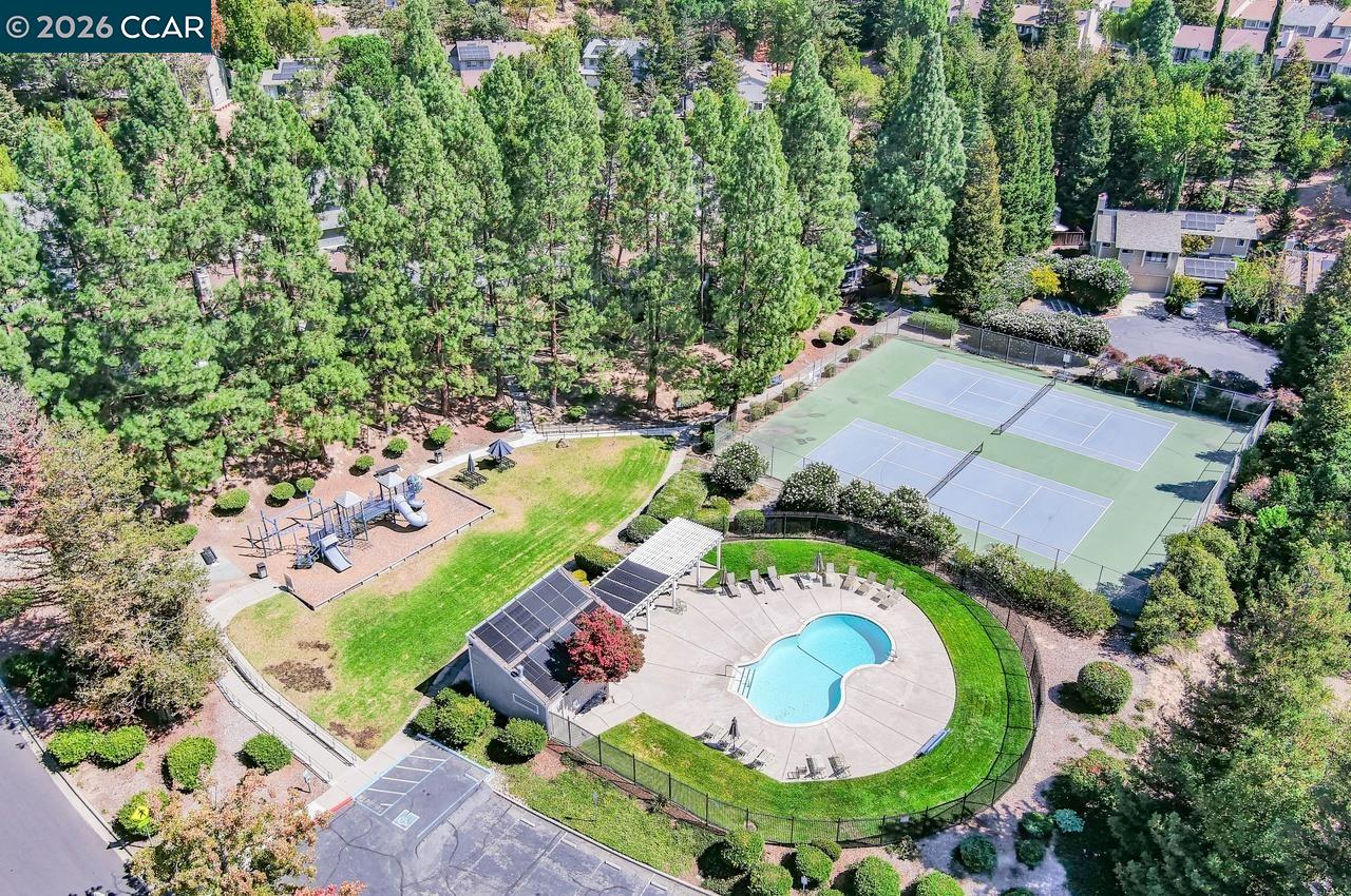 2454 Heatherleaf Ln # 3
