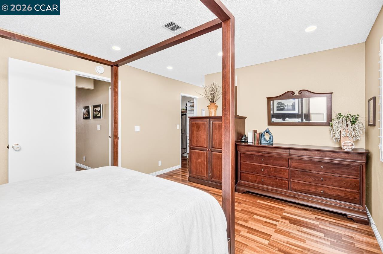 2454 Heatherleaf Ln # 3