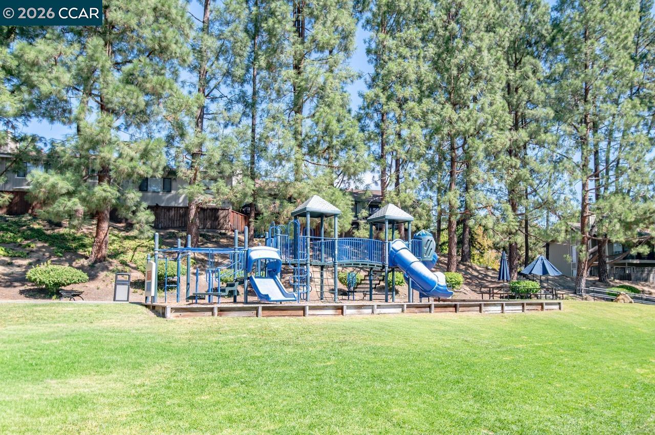 2454 Heatherleaf Ln # 3
