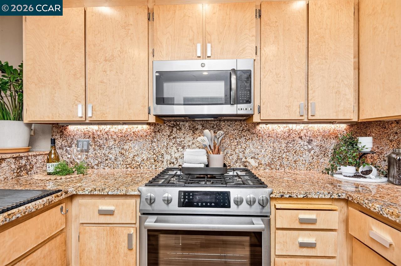 2454 Heatherleaf Ln # 3