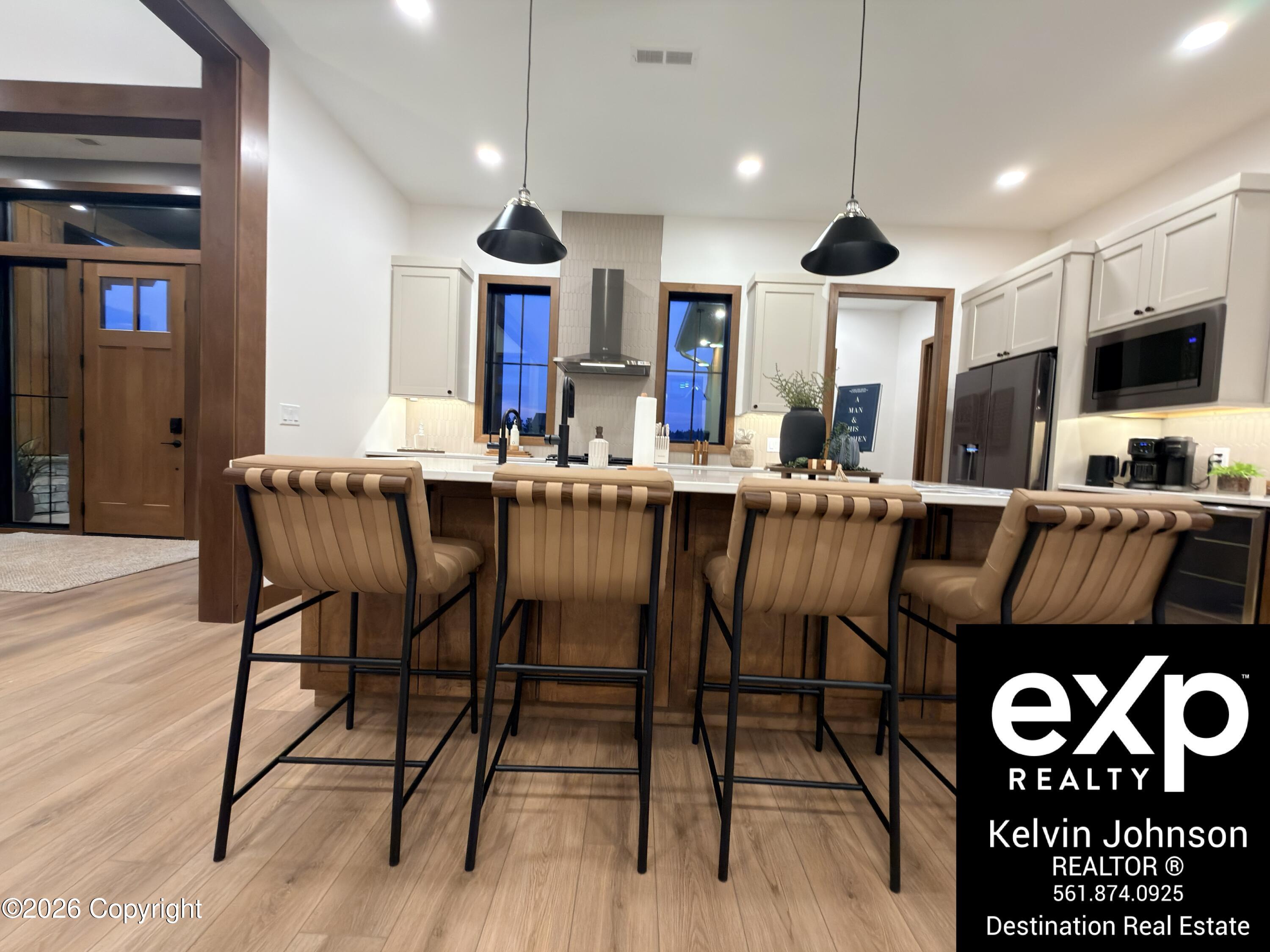13 Tower View Dr -