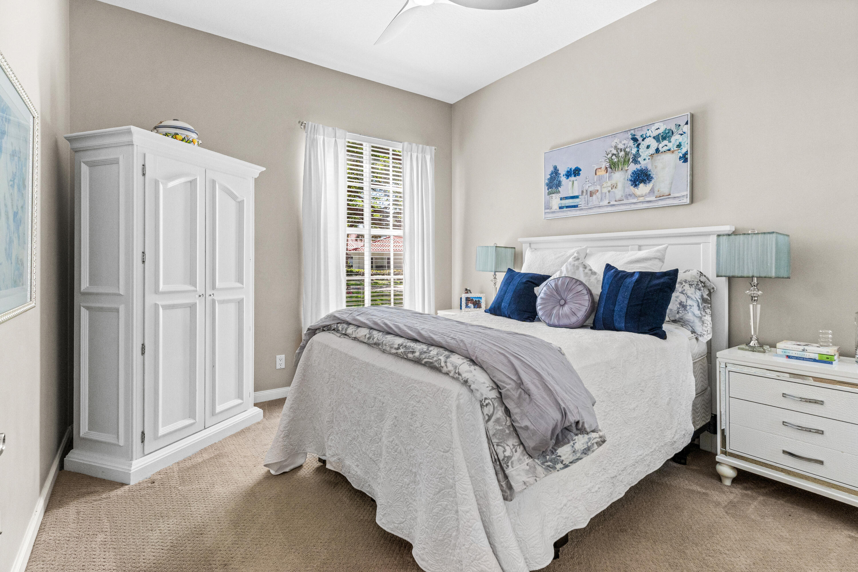 4983 Garden Drive