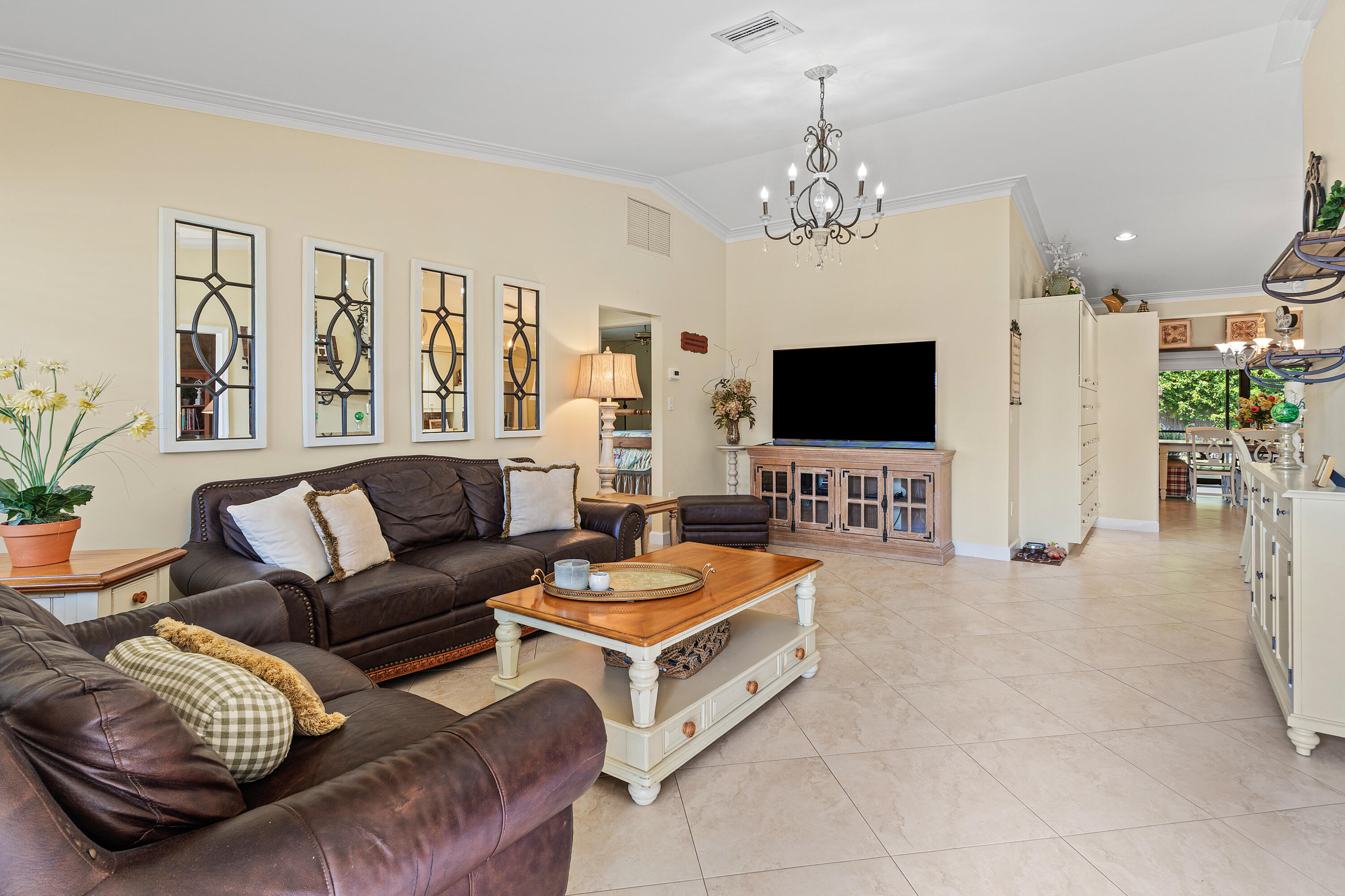 5175 Beechwood Road